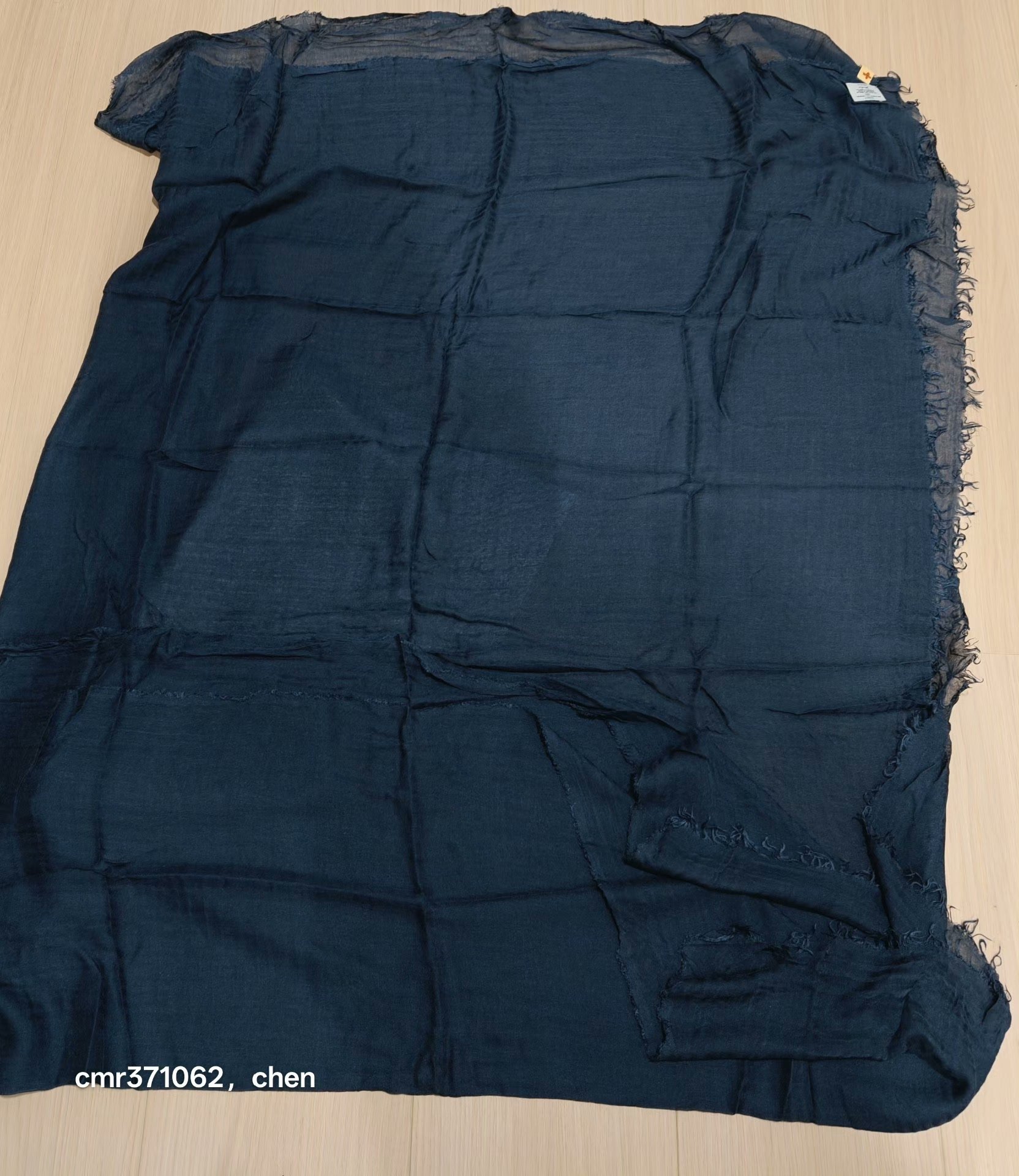 visvim 13AW Solid Stole — label