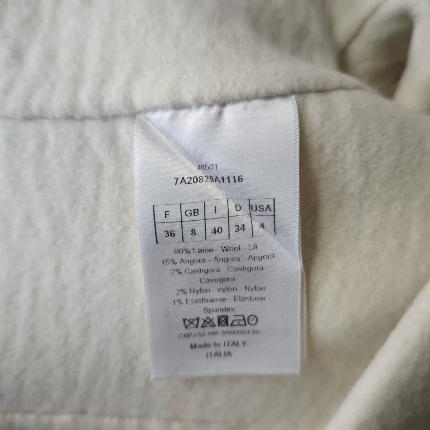 Dior Milk White Double-Breasted Coat — label