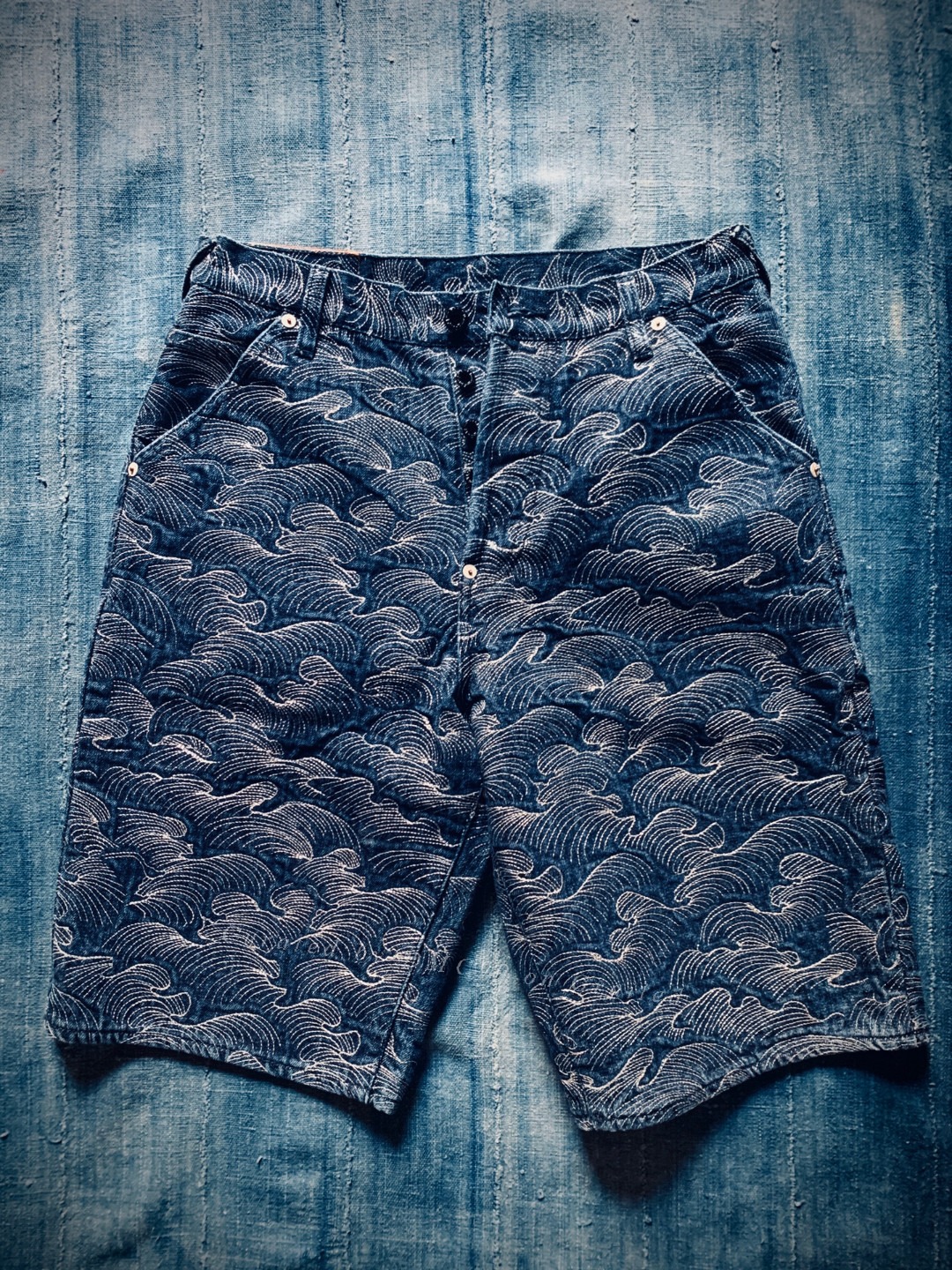 RMC Cloud Embroidery Denim Shorts