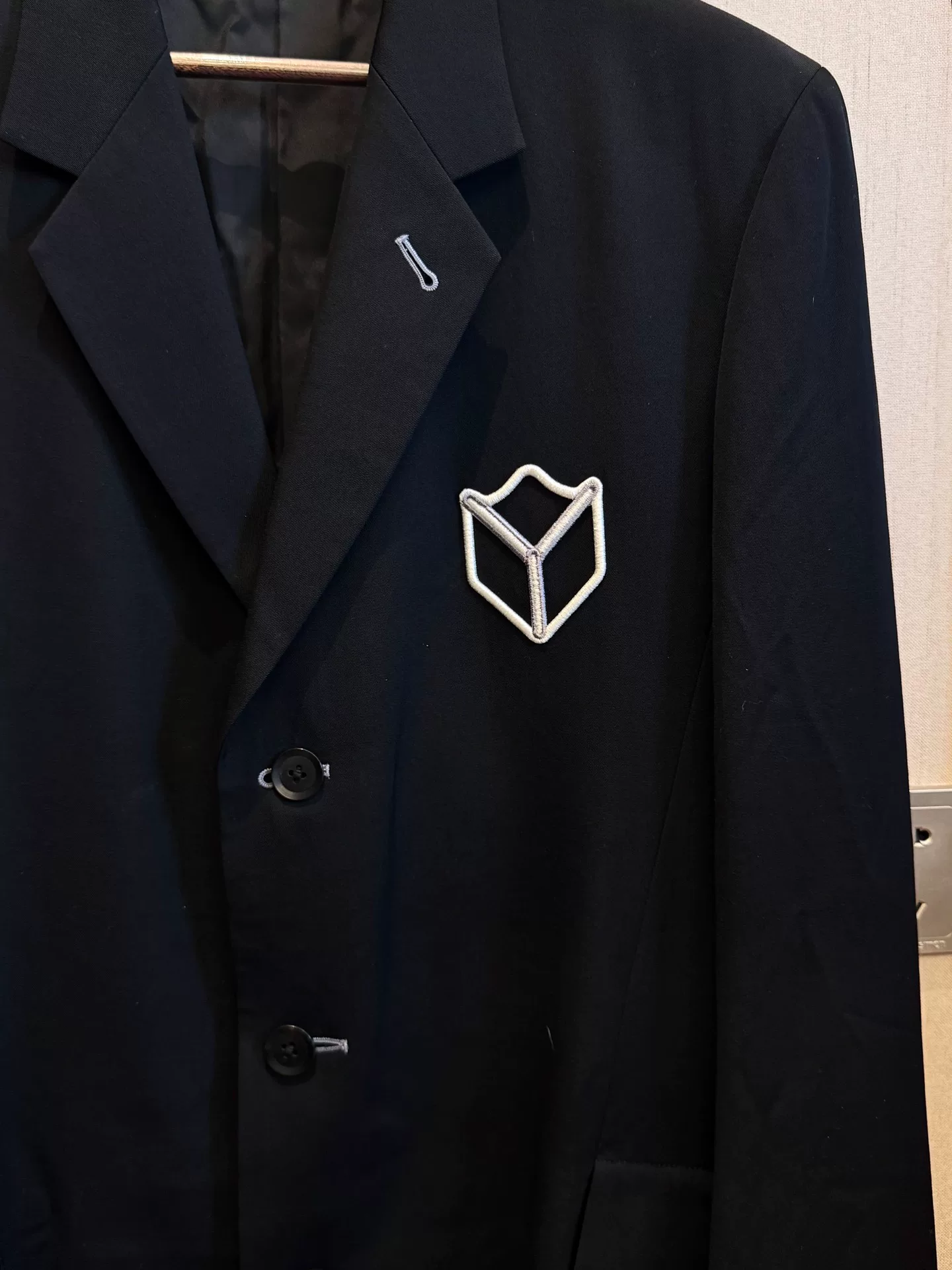 Yohji Yamamoto 03SS Ivy Badge Blazer — front
