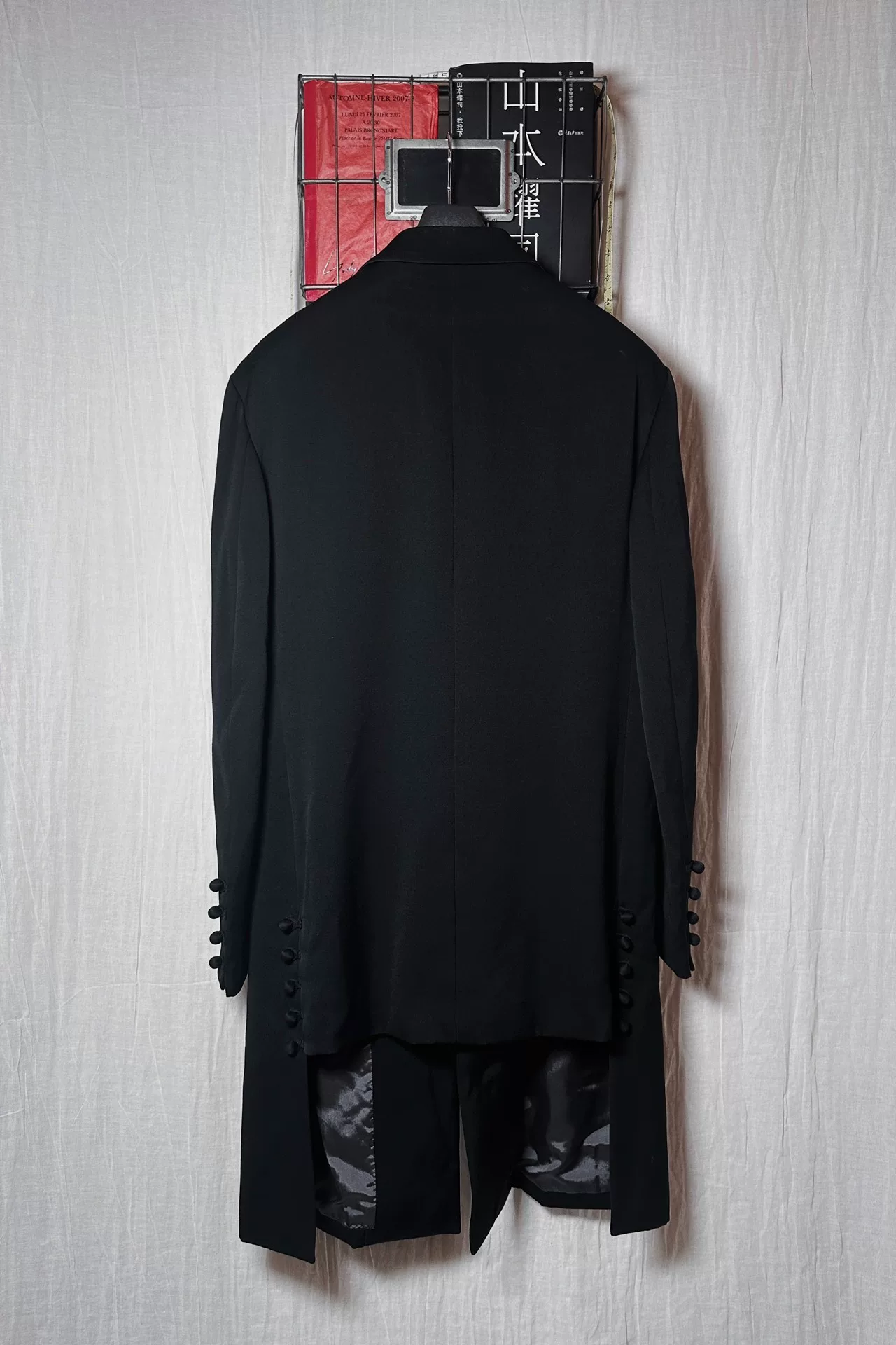 Yohji Yamamoto 18AW Tailcoat Coat — detail