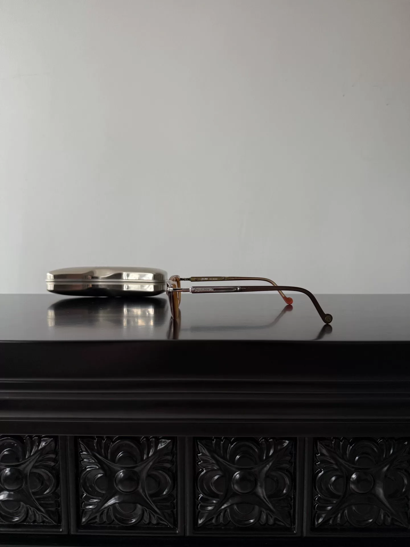 Jean Paul Gaultier Cyberpunk Brown Sunglasses — label