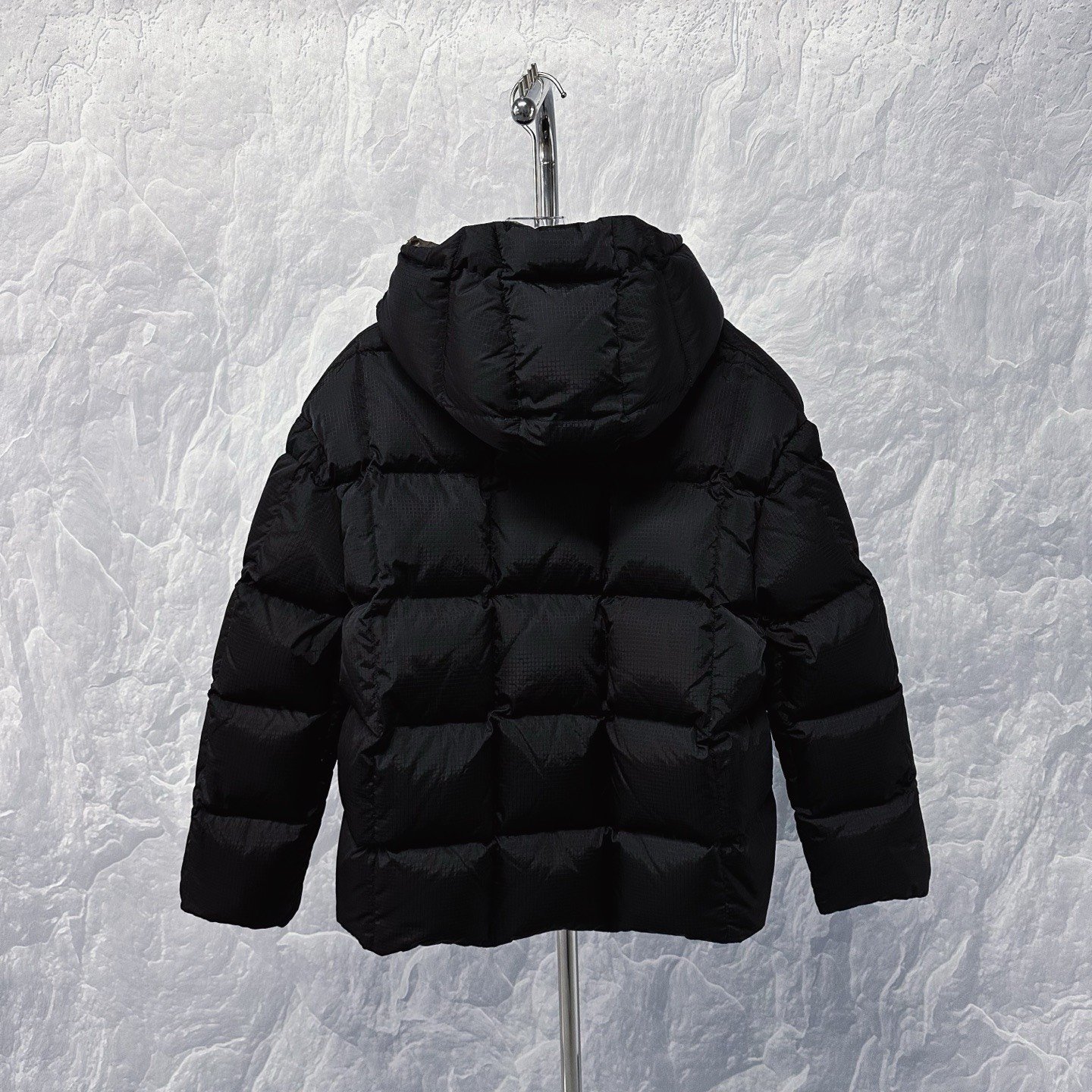 Louis Vuitton Capsule Hooded Down Jacket — label