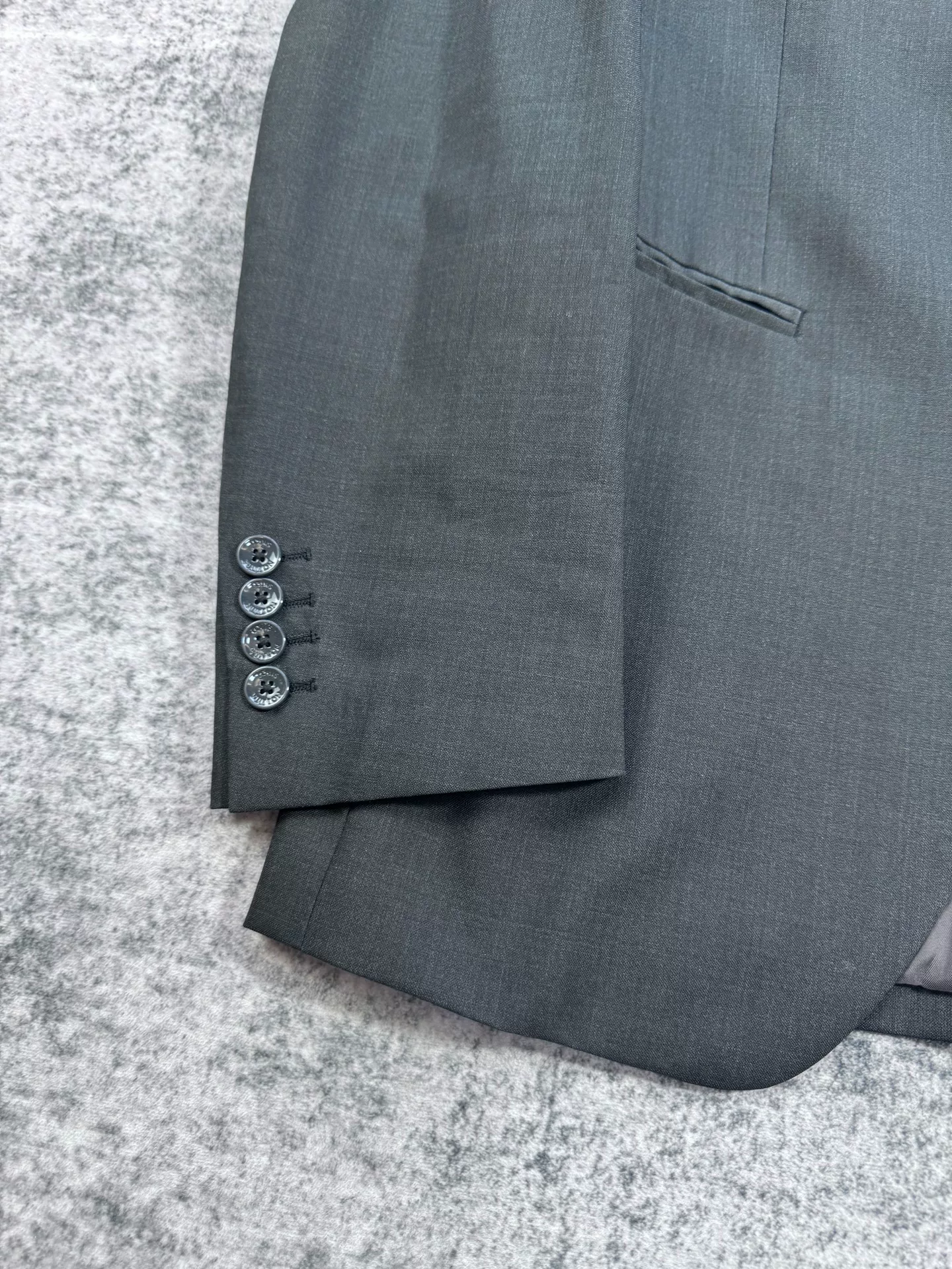 Louis Vuitton Single-Breasted Suit — front