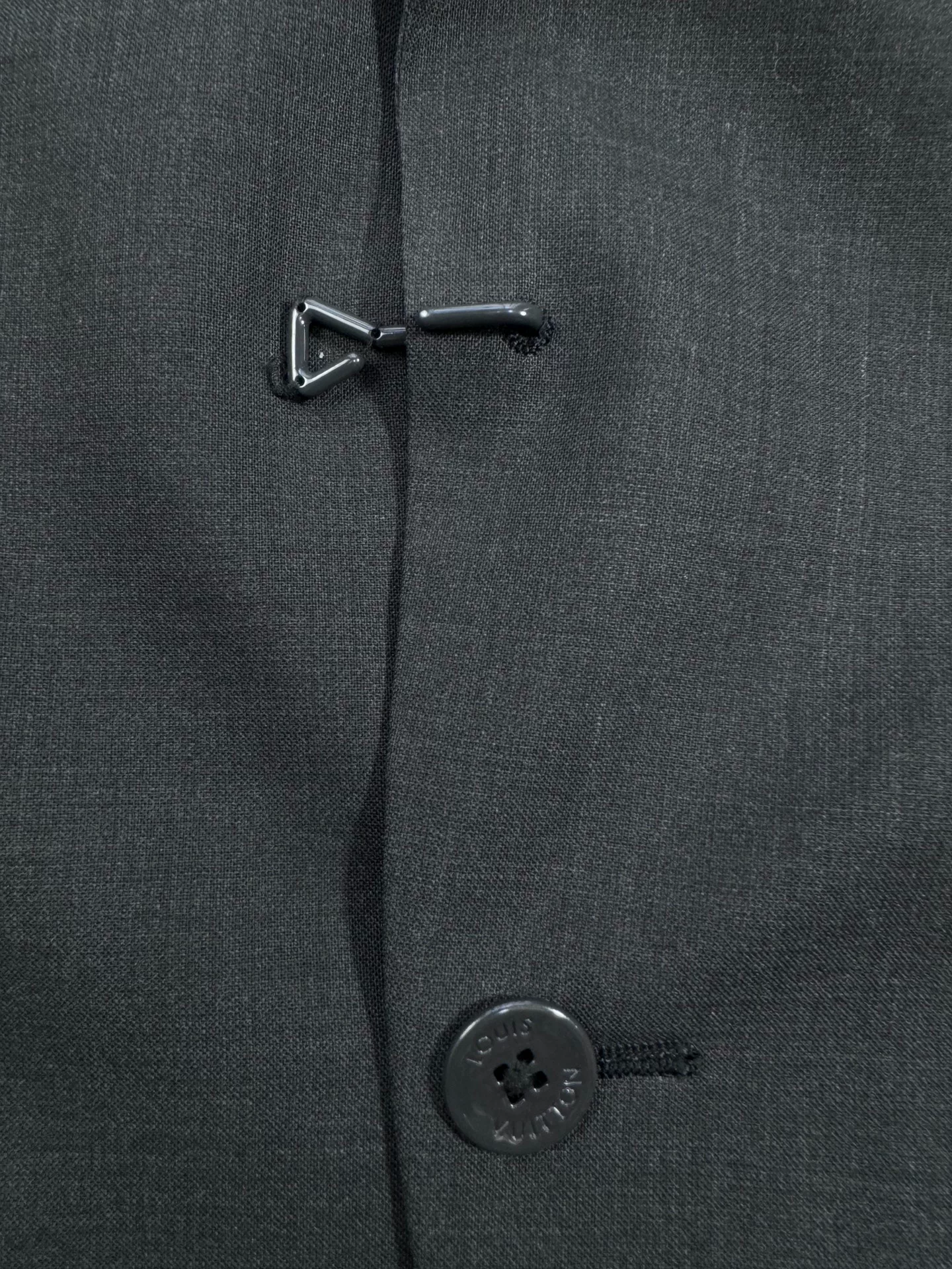 Louis Vuitton Single-Breasted Suit — detail