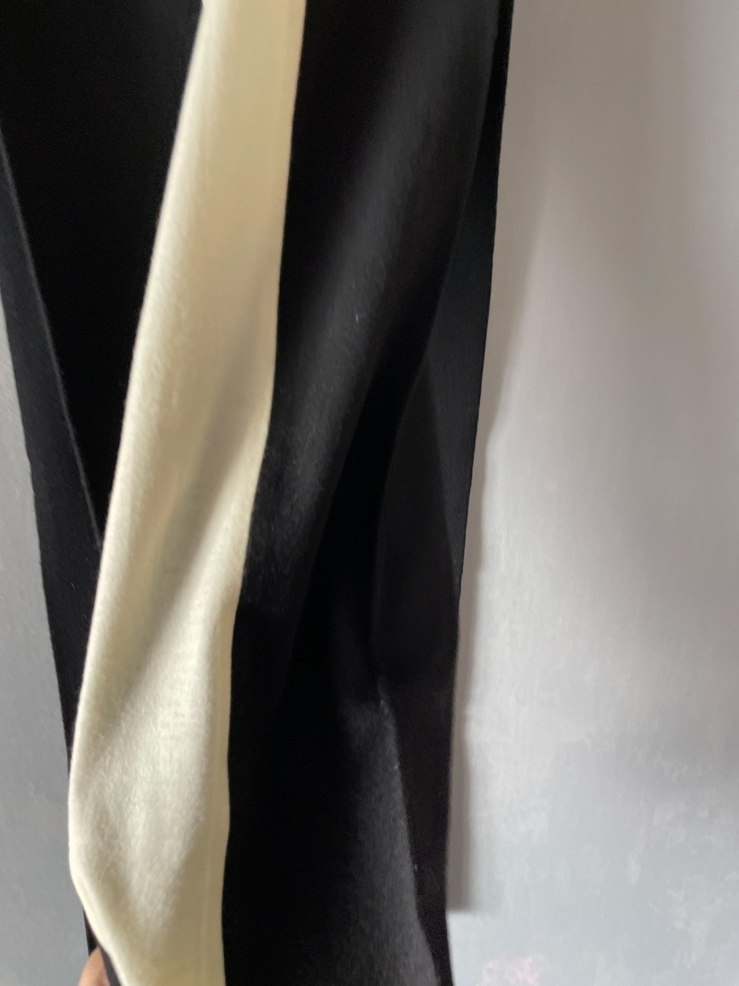 Yohji Yamamoto Striped Double-Layer Scarf — detail