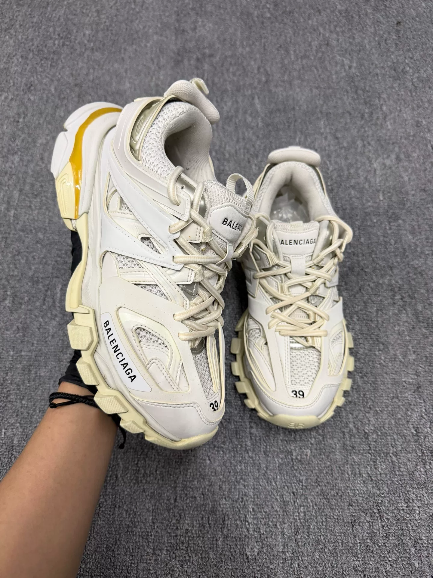 Balenciaga Track Dad Shoes White 39 — back
