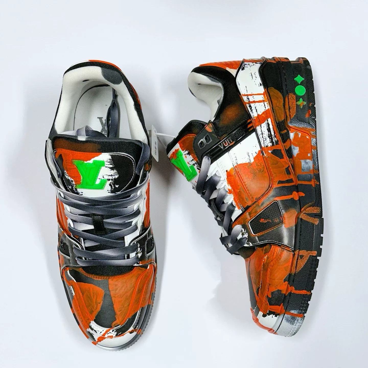 Louis Vuitton Trainer ART Collaboration — front