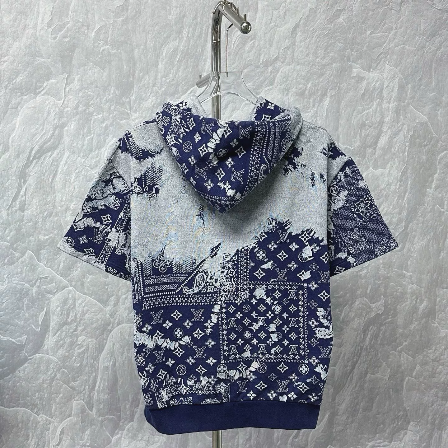 Louis Vuitton Bandana Hooded Short Sleeve — back