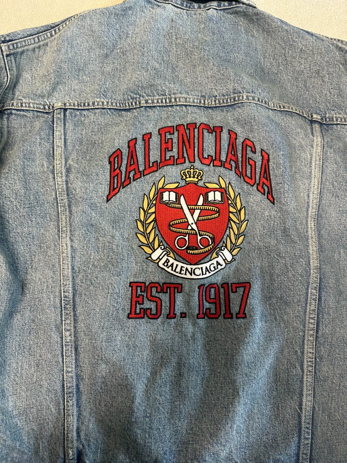 Balenciaga Scissors Embroidery Denim Jacket — detail