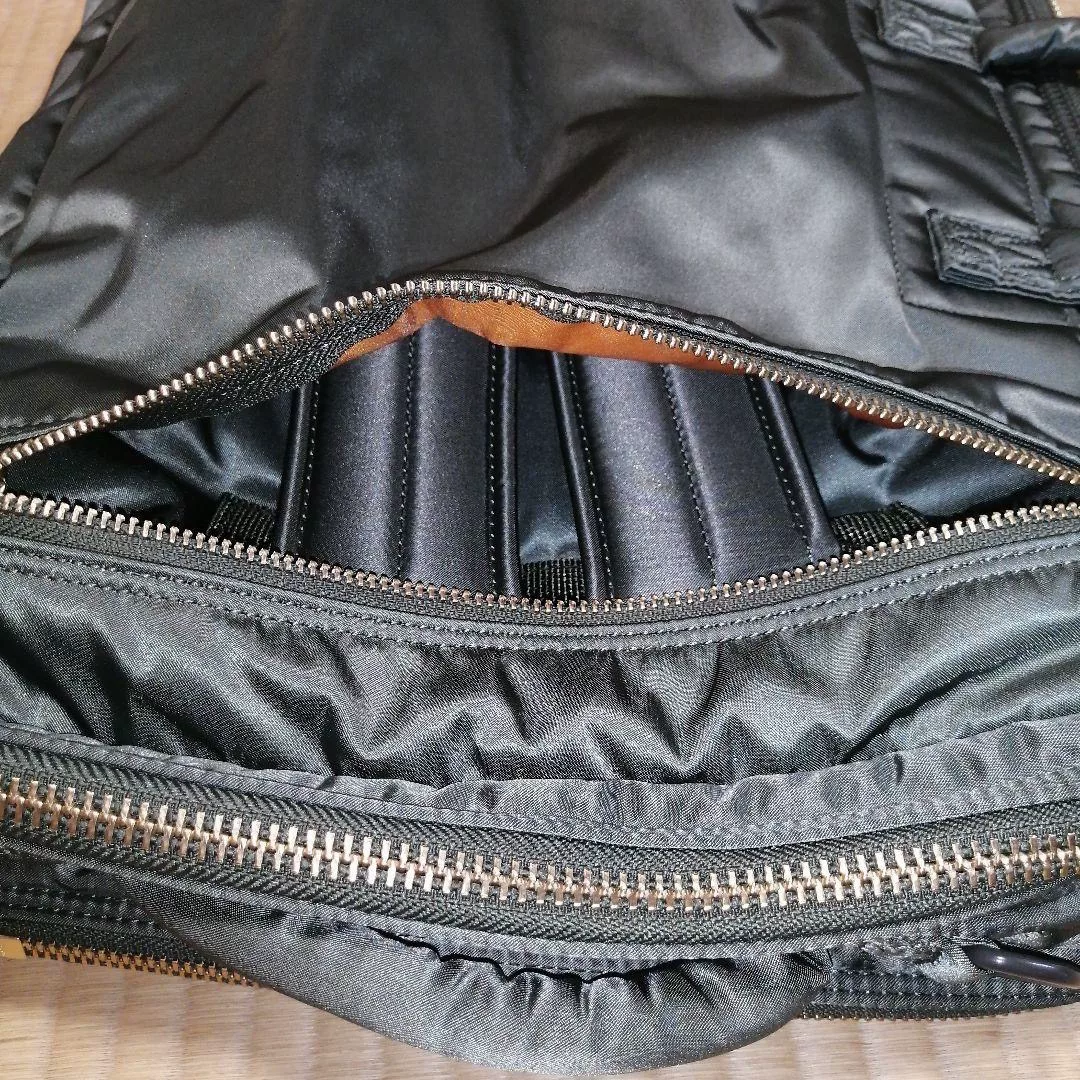 PORTER TANKER 3WAY Briefcase Handbag — label