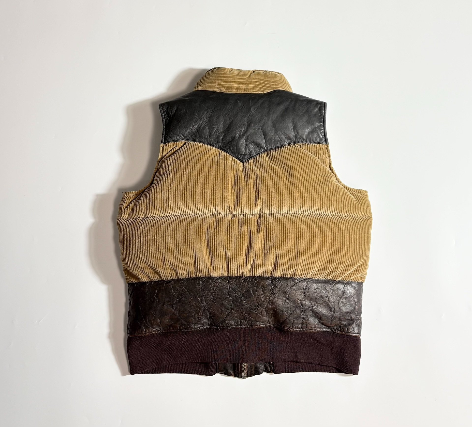 MIHARYA SUHIRO Leather-Corduroy Down Vest — front