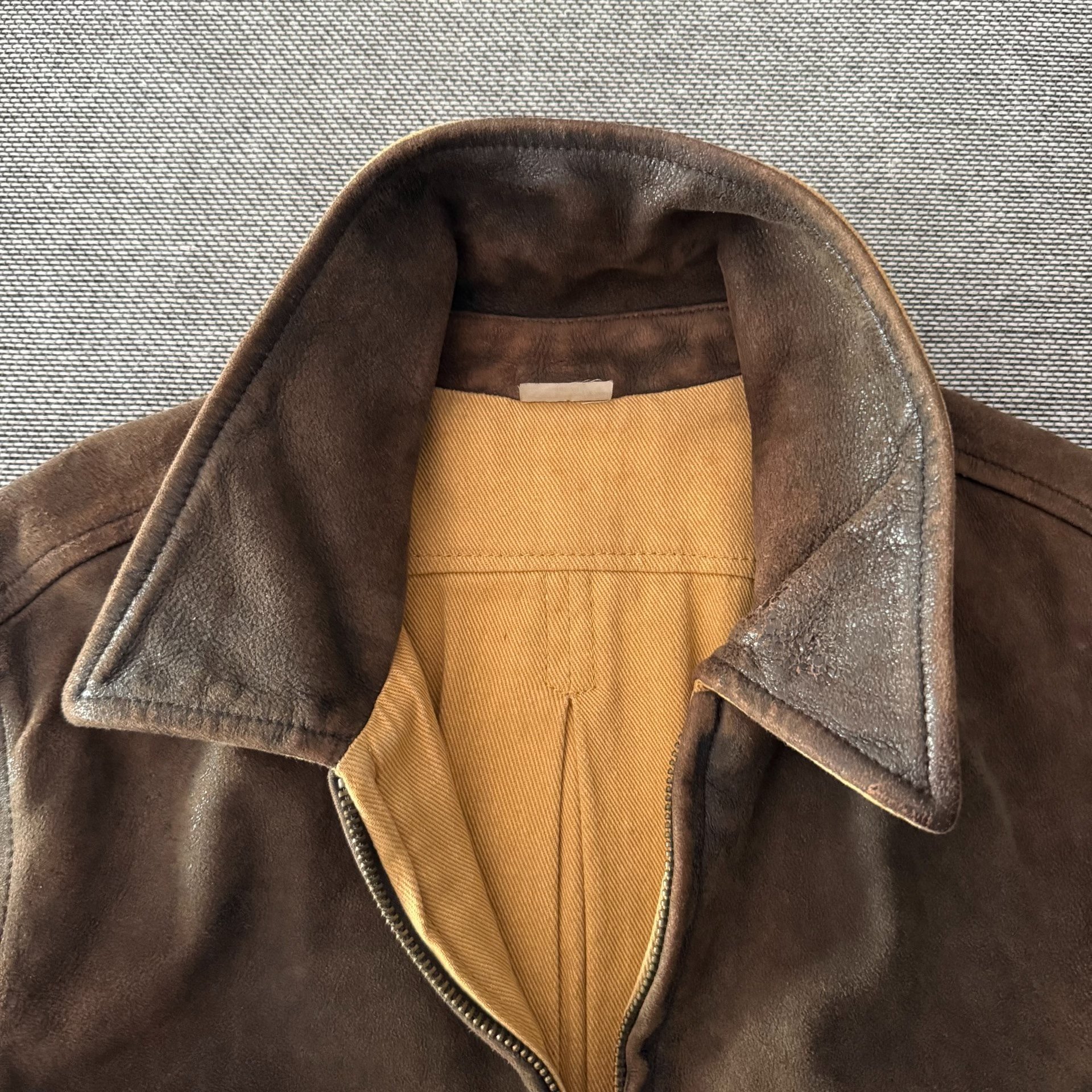 Levi's LVC 1940s Vintage Leather Jacket — back