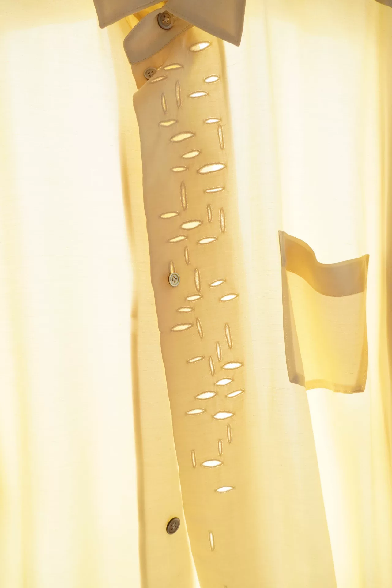 Yohji Yamamoto 92SS Cream Silk Shirt — detail