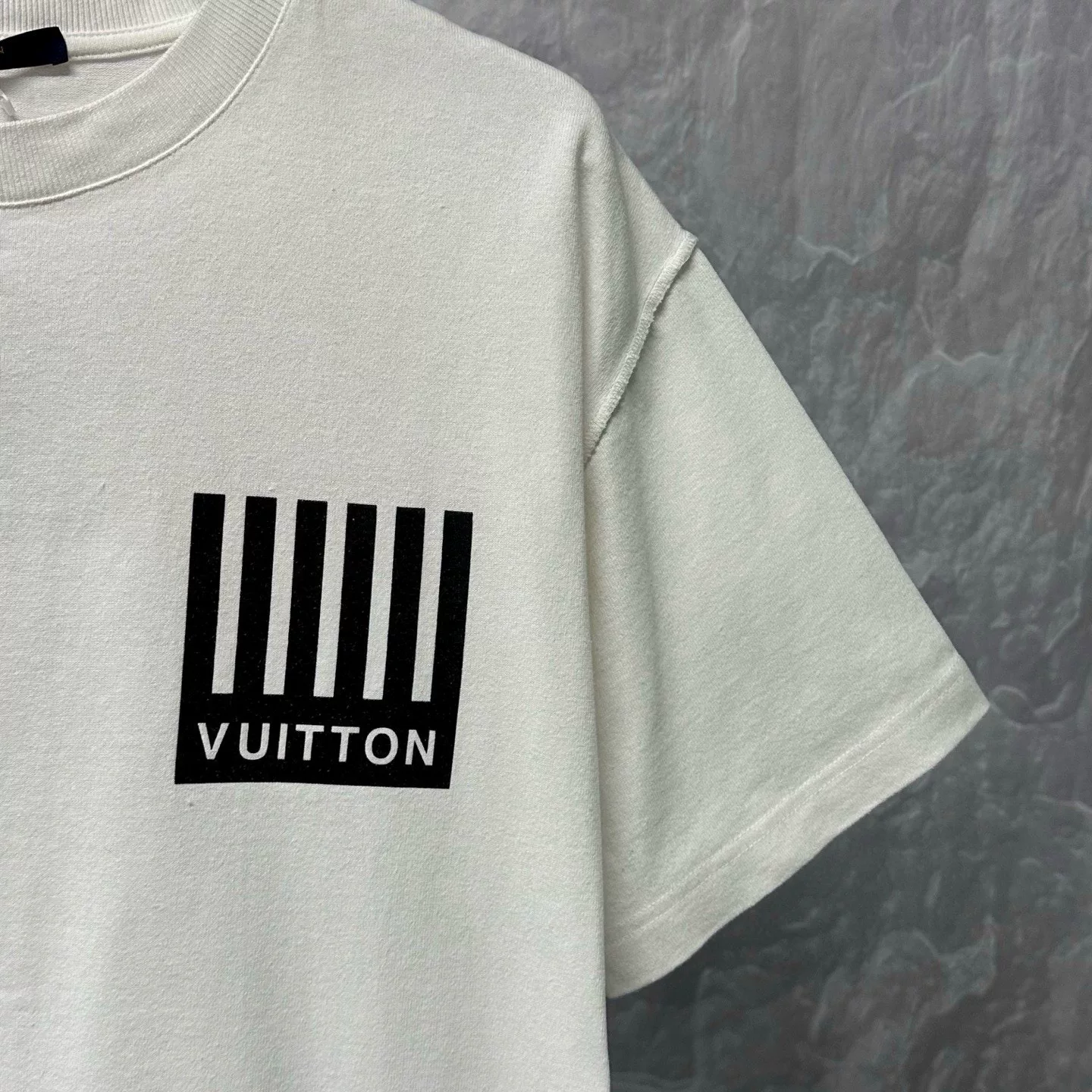 Louis Vuitton Piano Print Short Sleeve — detail