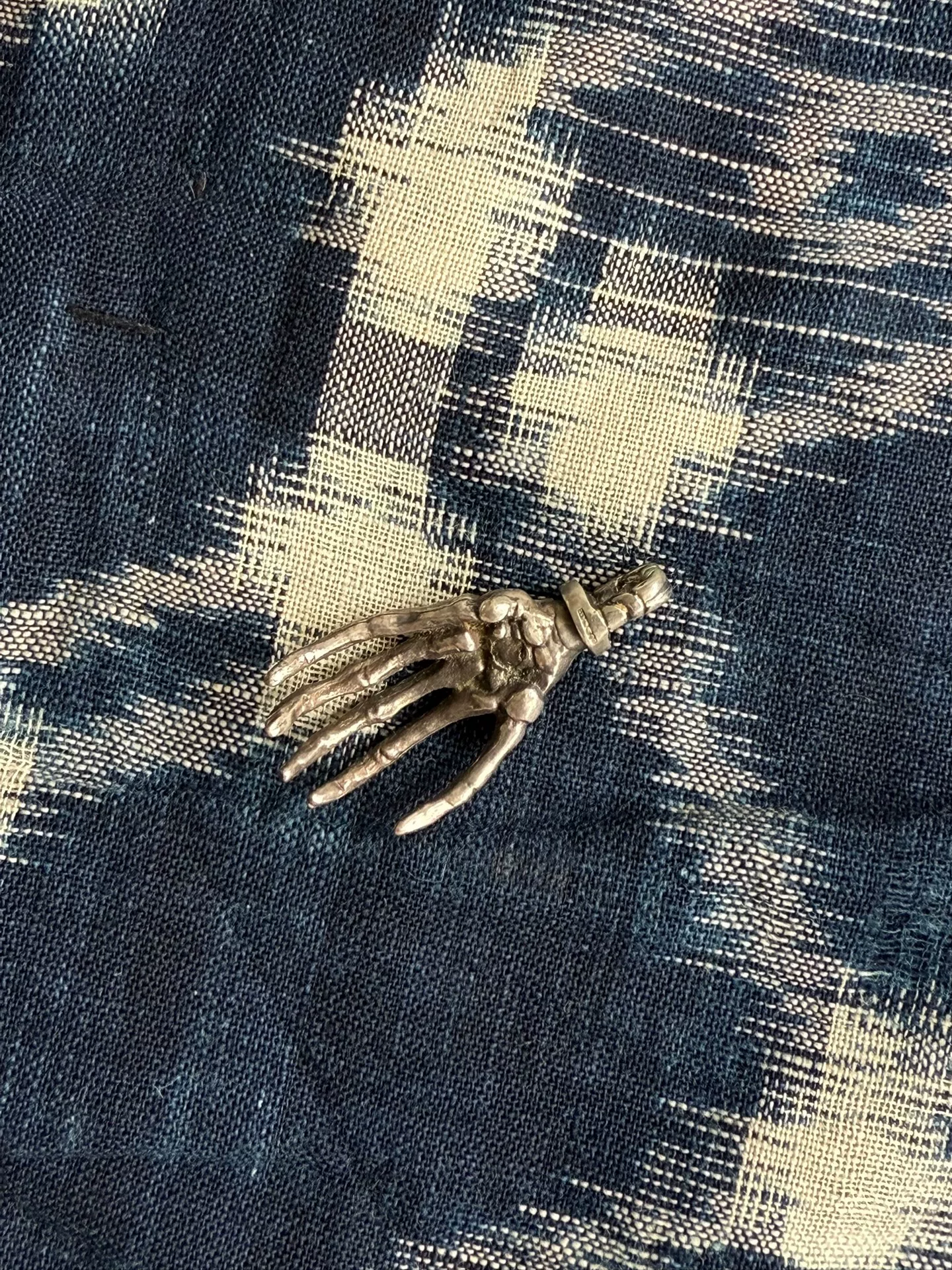 The Great Frog Ghost Hand Silver Pendant — front