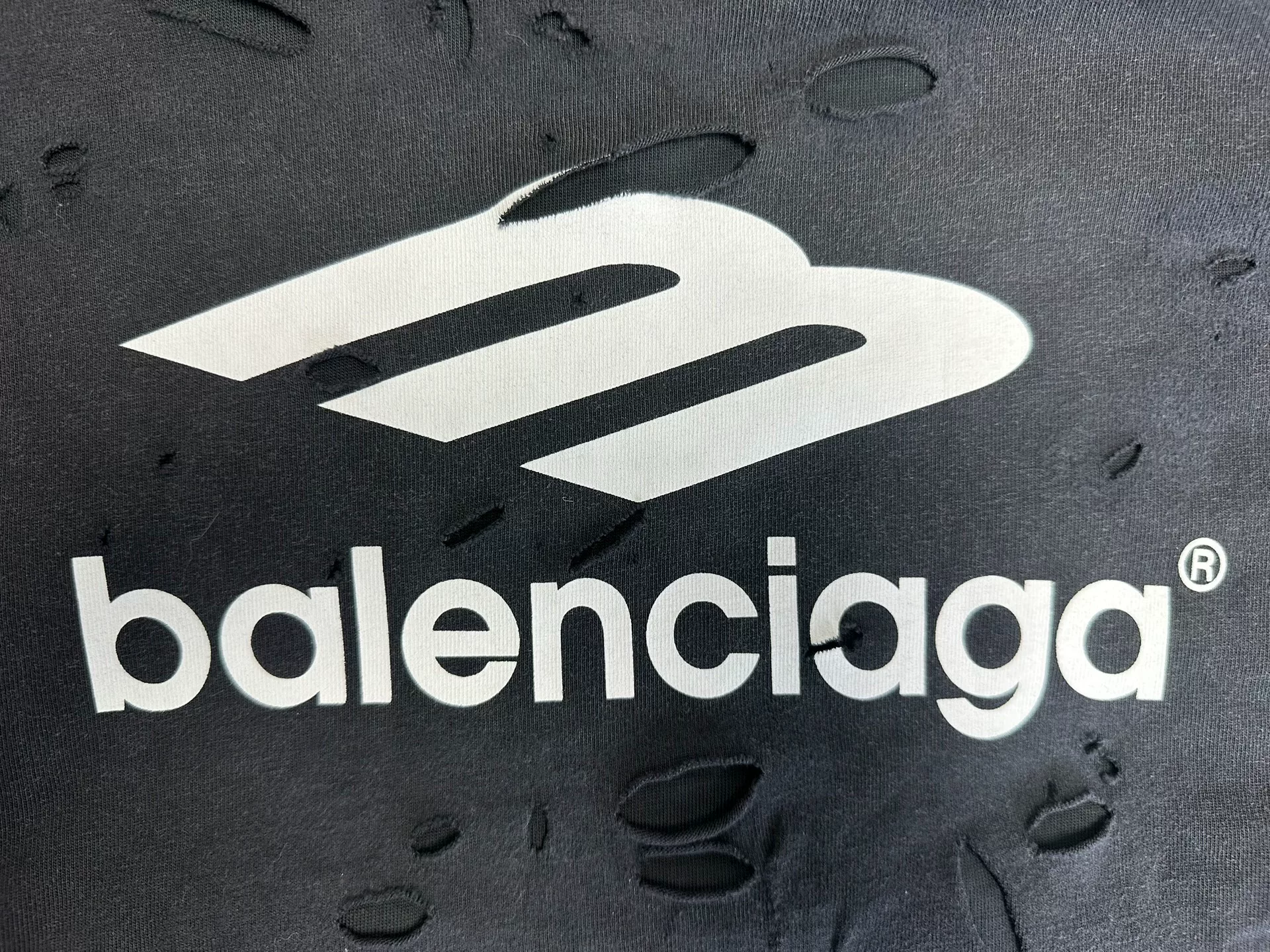 Balenciaga Oversized Distressed Long-Sleeve T-shirt — detail
