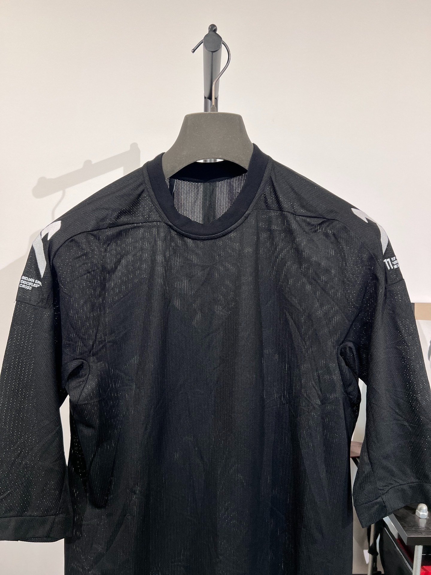 Boris Bidjan Saberi 11by bbs LS4 Mesh T-shirt — detail