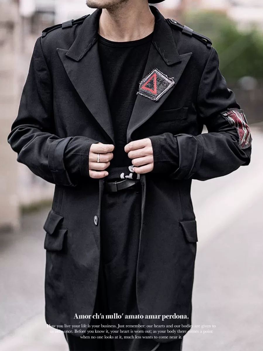 Yohji Yamamoto 20AW Badge Smoking Jacket — back