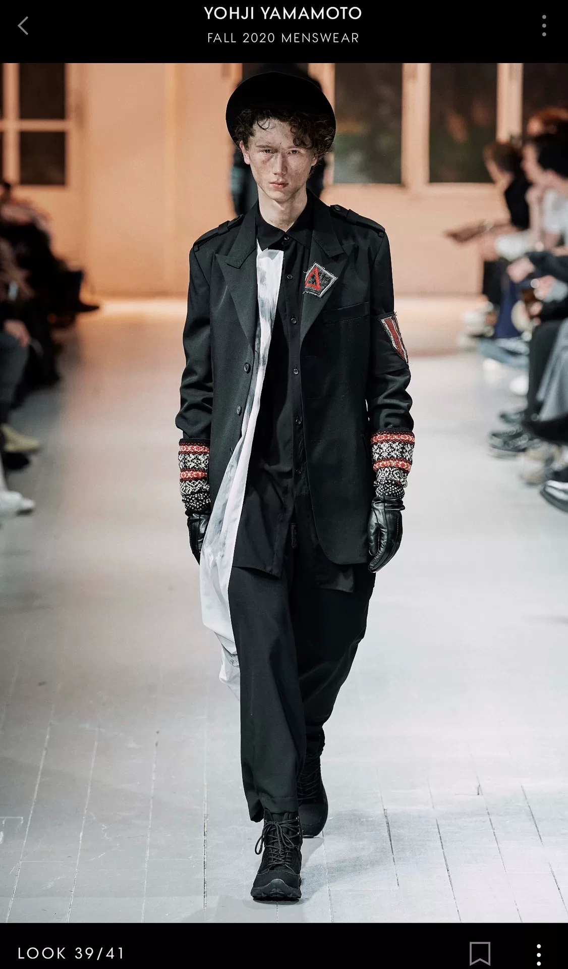 Yohji Yamamoto 20AW Badge Smoking Jacket — detail