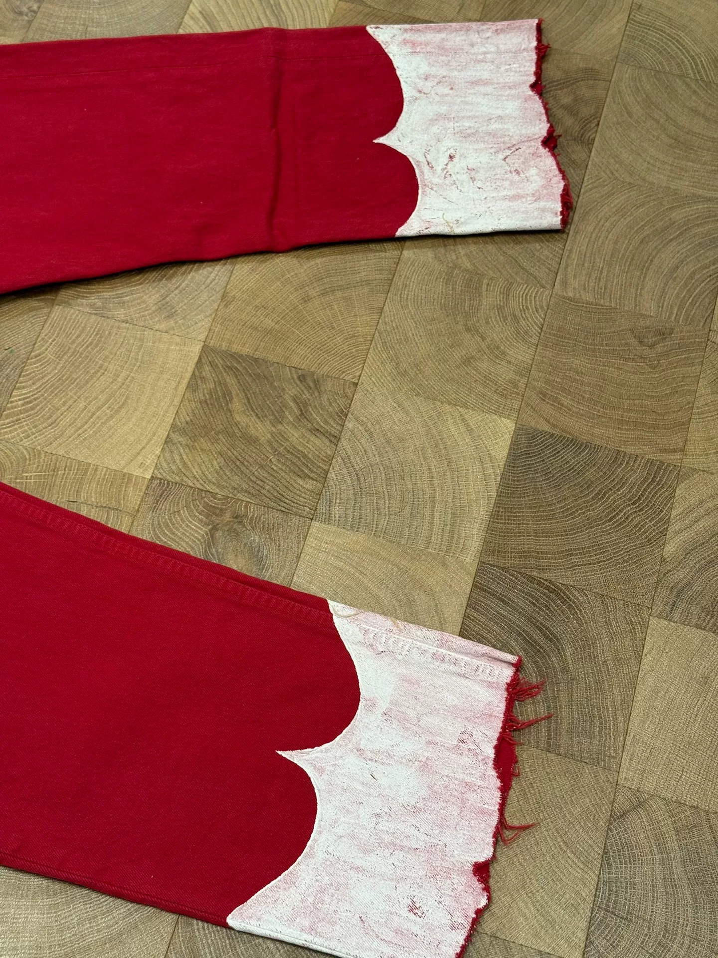 Levi's 501 Vintage 90s Red Jeans — detail
