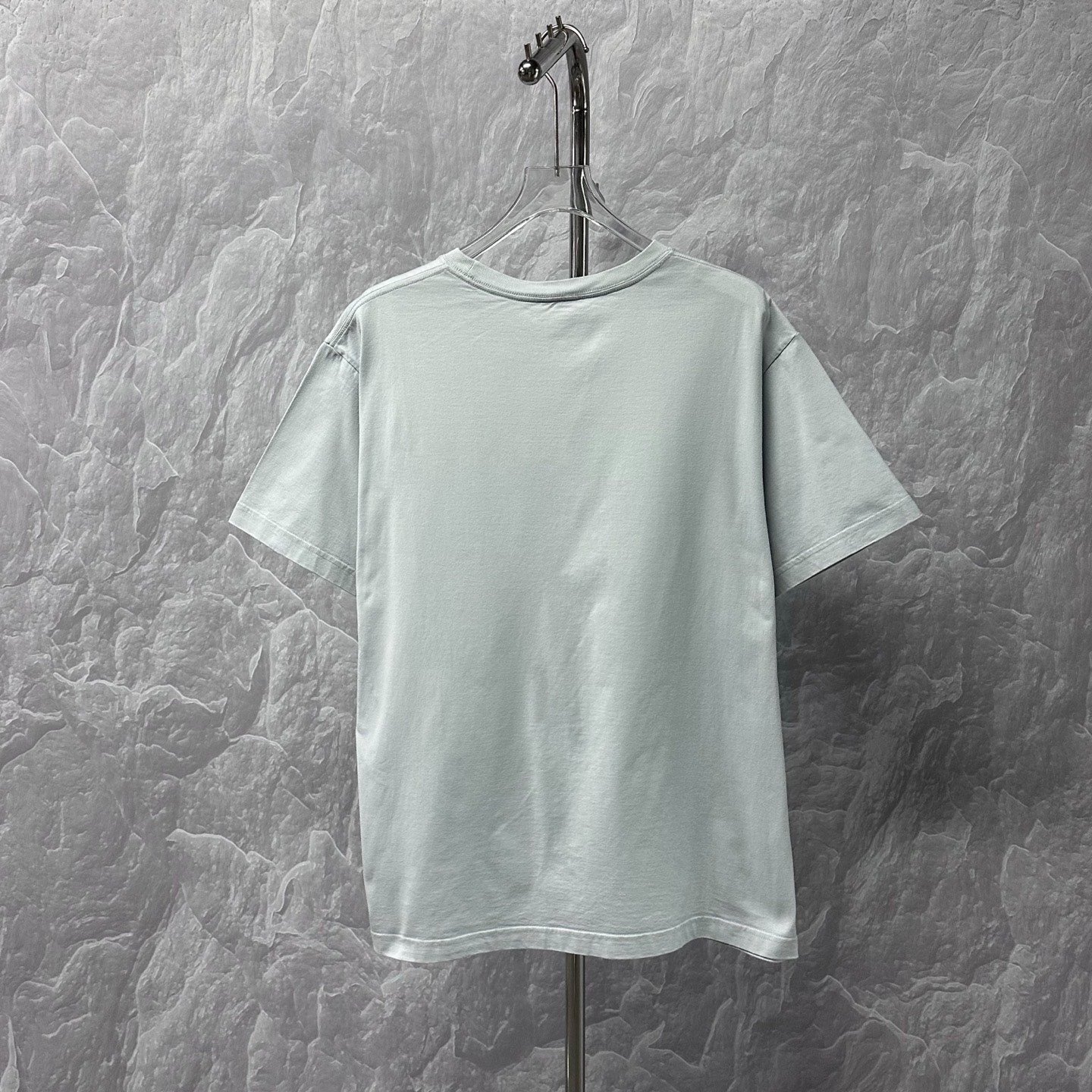 Dior CD Heart Embroidery Short-Sleeve T-Shirt — back