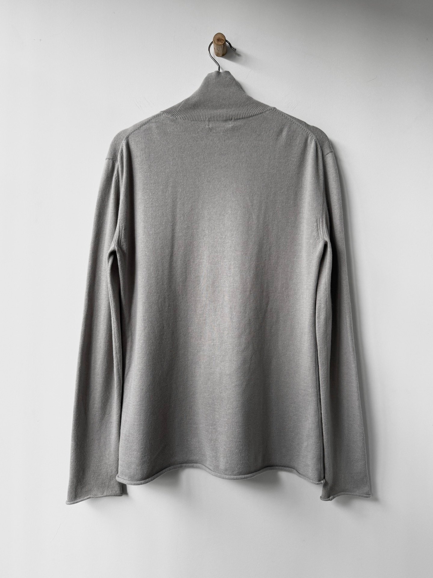 Yohji Yamamoto Y's Men's Turtleneck Top — label