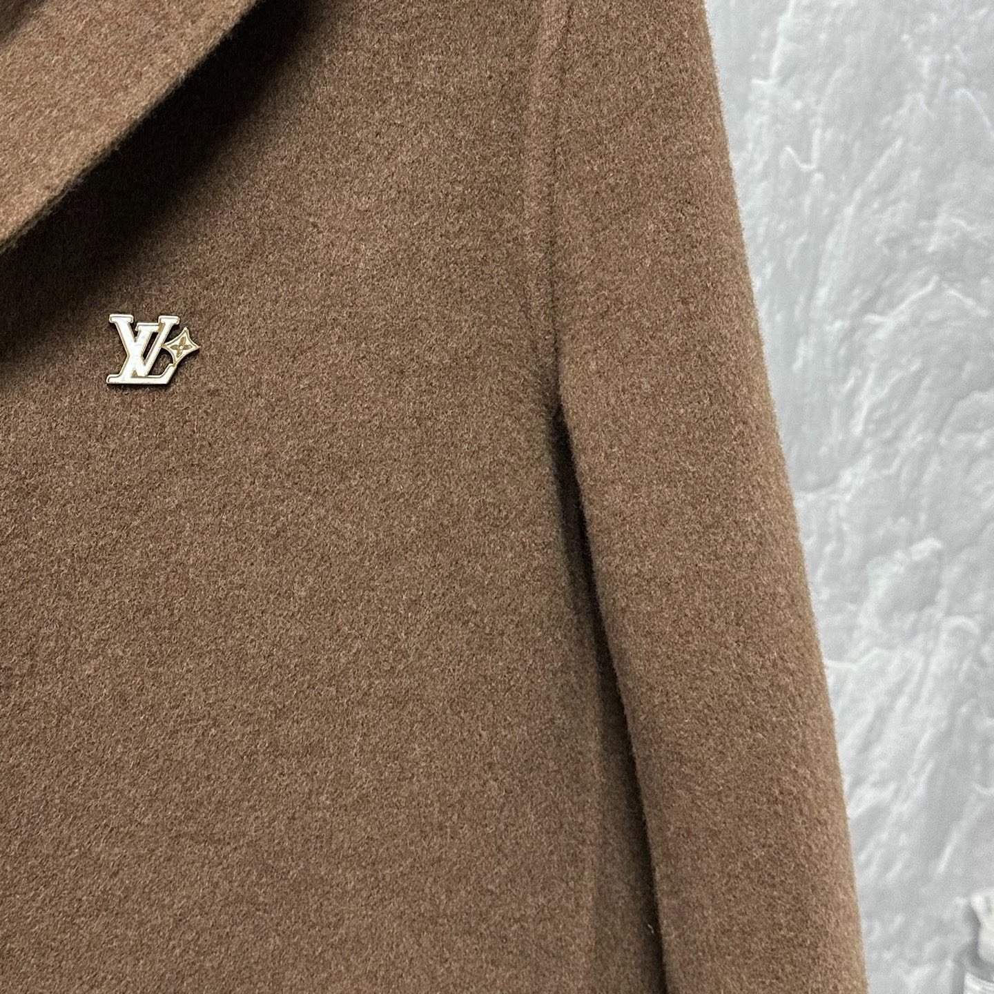 Louis Vuitton SS26 Detachable Scarf Coat — detail