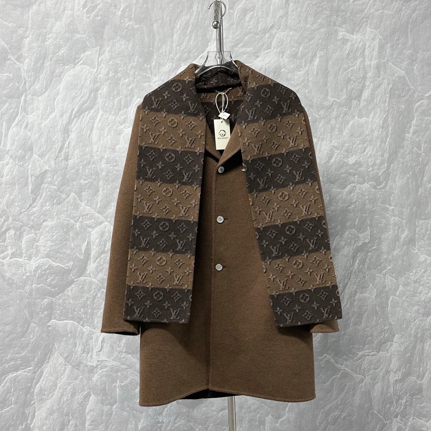 Louis Vuitton SS26 Detachable Scarf Coat