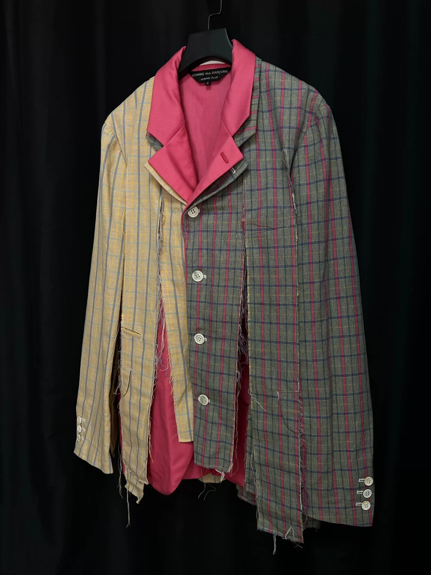 Comme des Garçons 19SS Patchwork Tear Jacket — detail