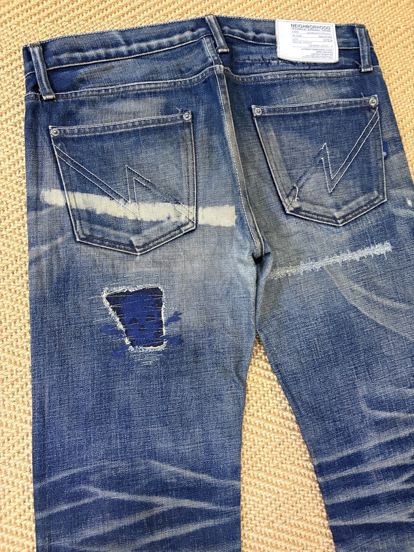 Neighborhood 07 FLASH Washed Jeans — back