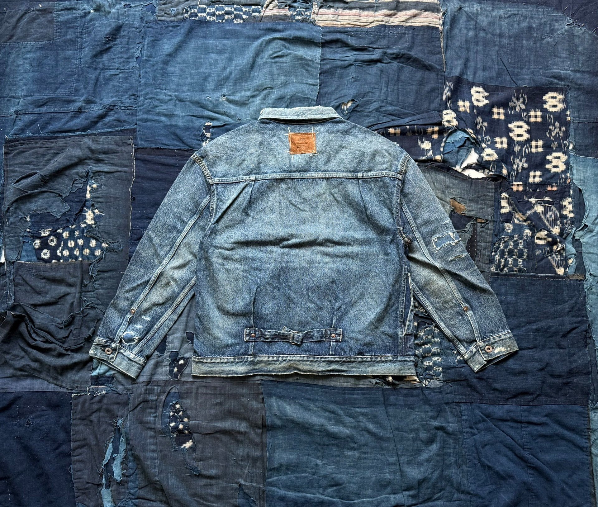 MADNESS 24AW AGING TYPE-I DENIM JACKET — detail