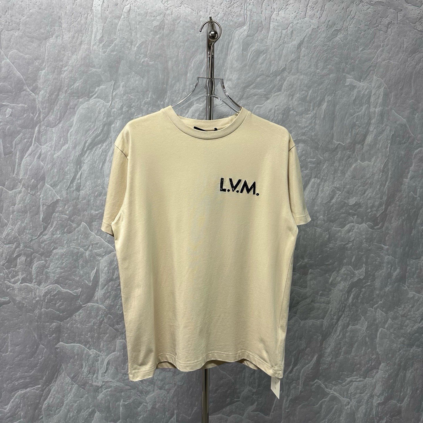 Louis Vuitton LV SS26 Logo Print T-shirt — front