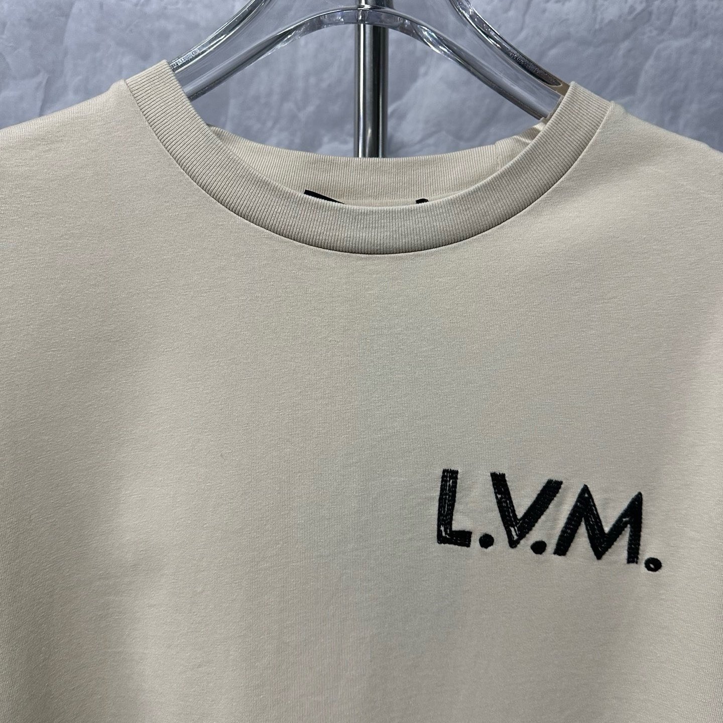 Louis Vuitton LV SS26 Logo Print T-shirt — detail
