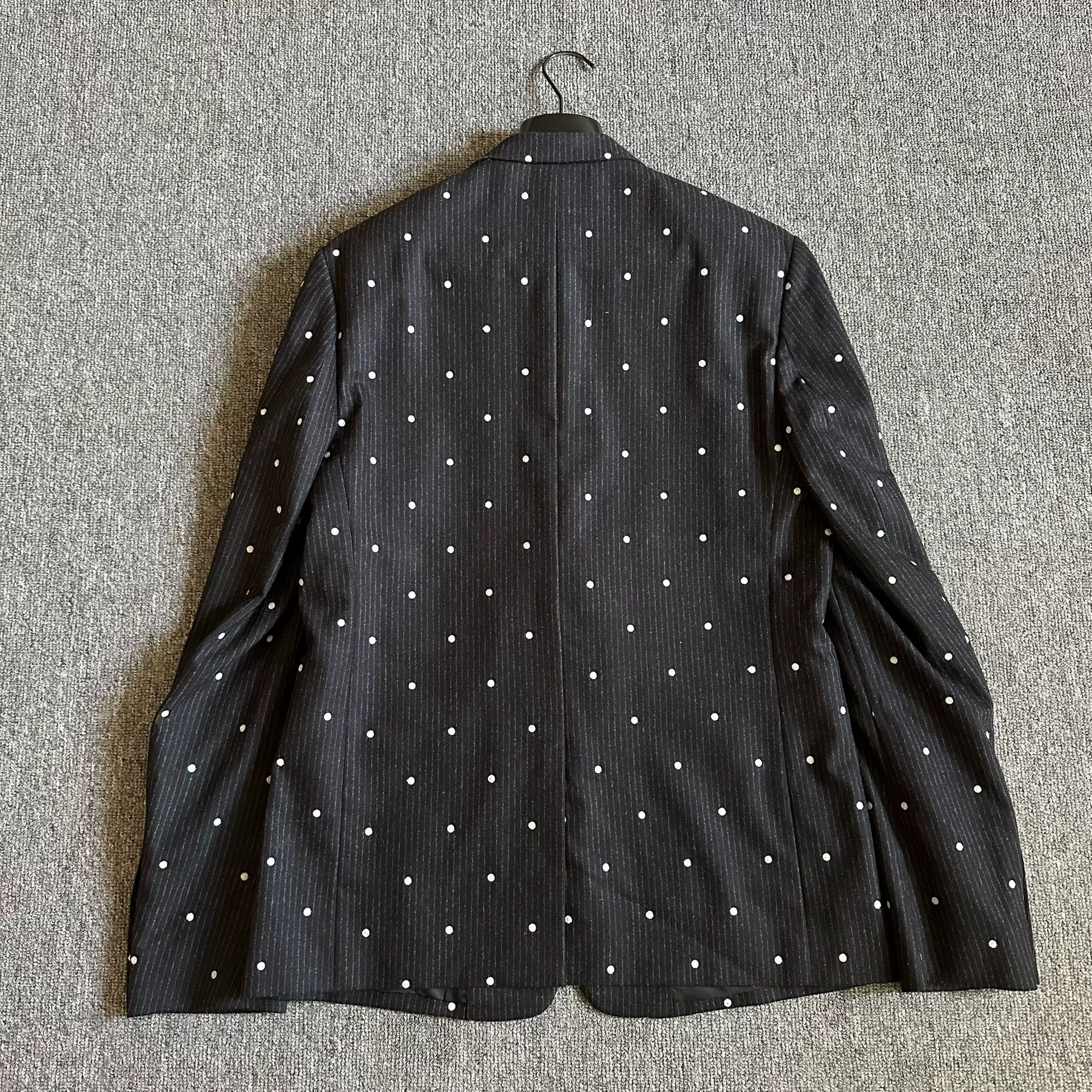 Dior Homme 14FW Polka Dot Suit — detail