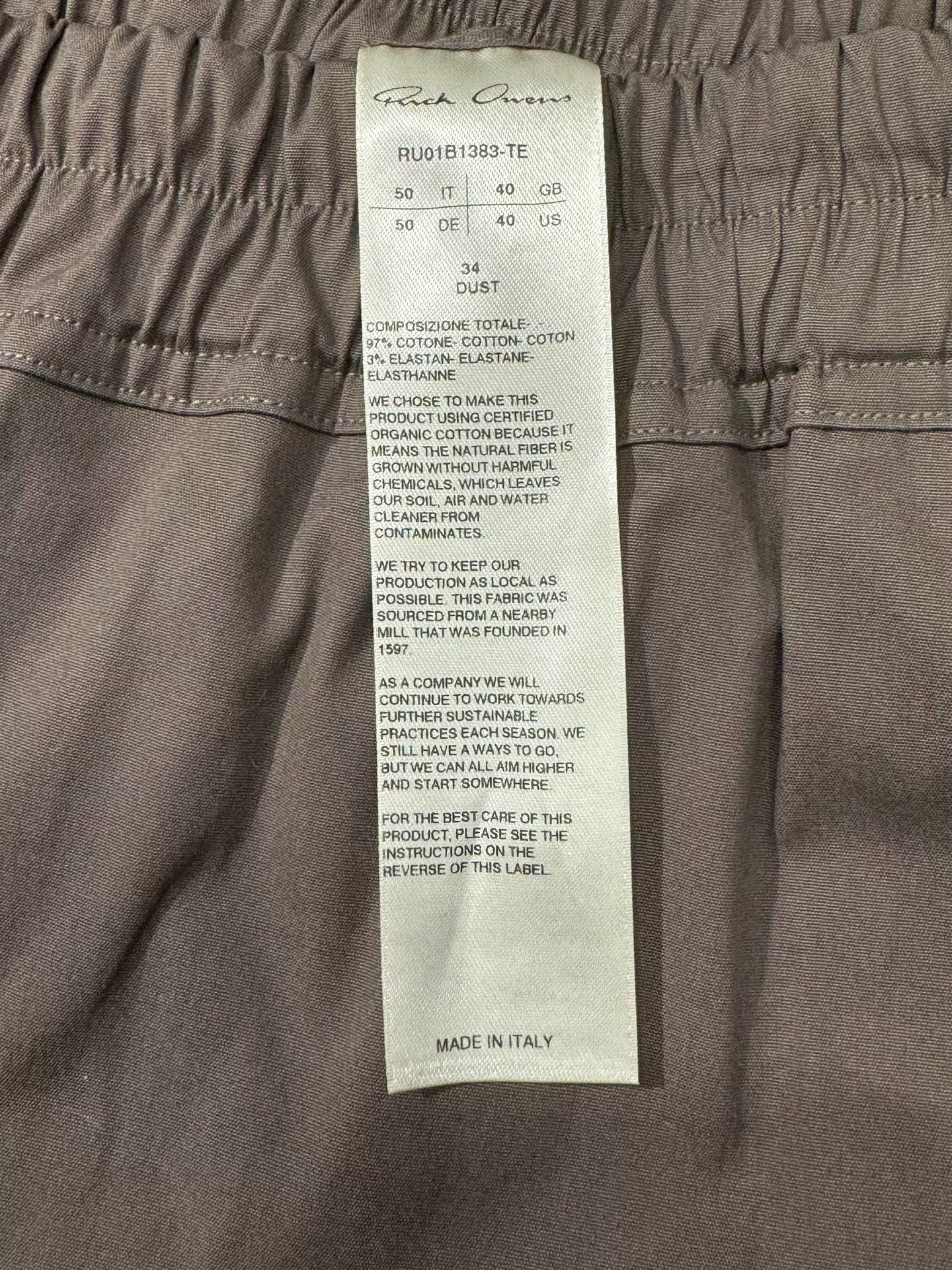 Rick Owens Loose Notch Hem Shorts — label