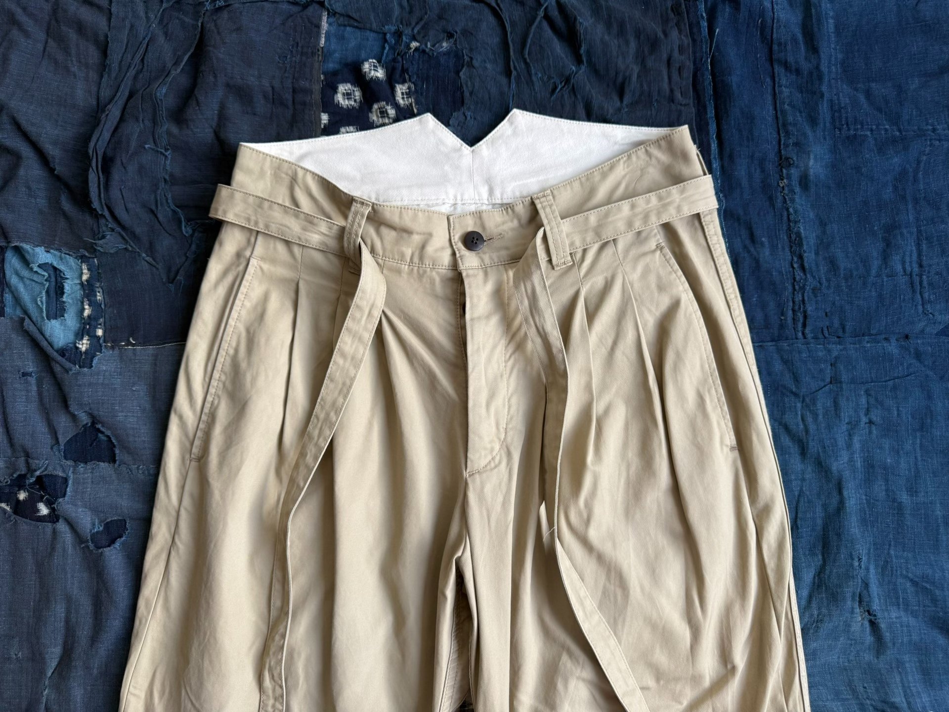 VISVIM 21AW HAKAMA PANTS SPOT — detail
