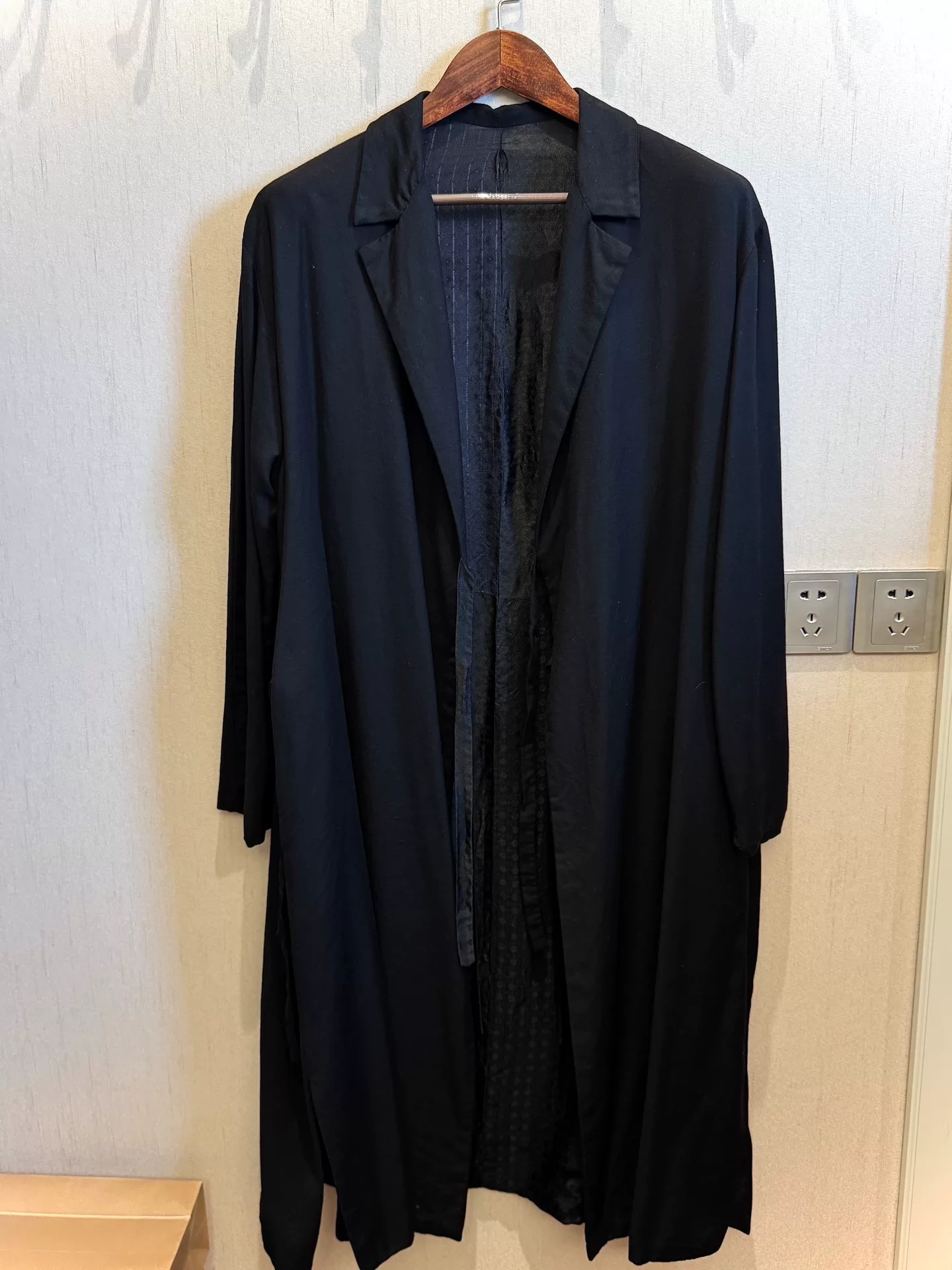 Geoffrey b small kimono