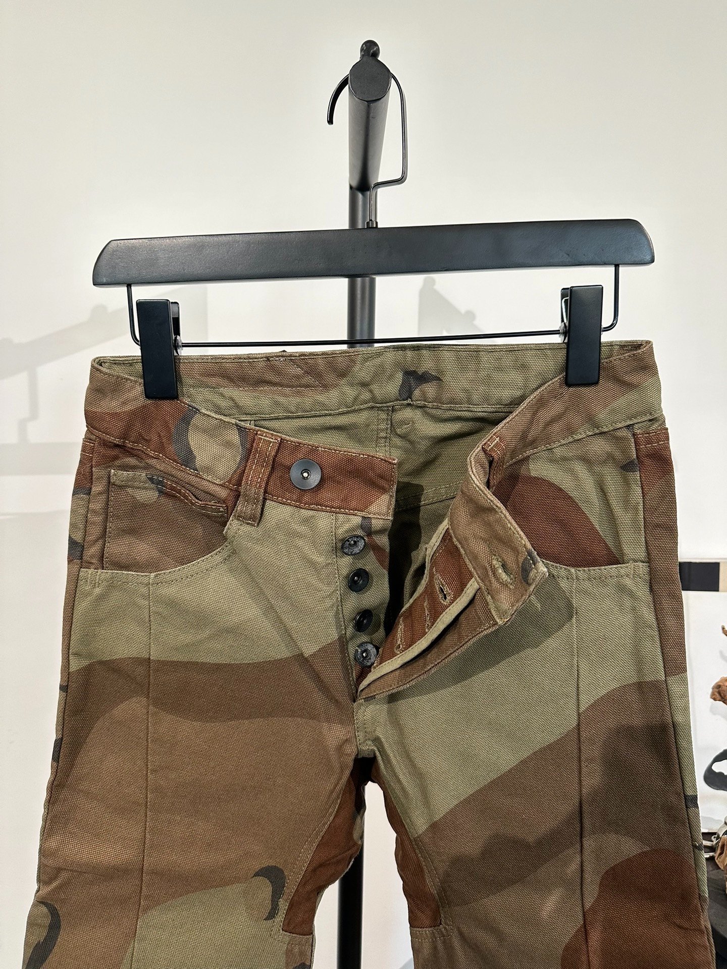 Boris Bidjan Saberi 11by bbs P1 Camouflage Pants — detail