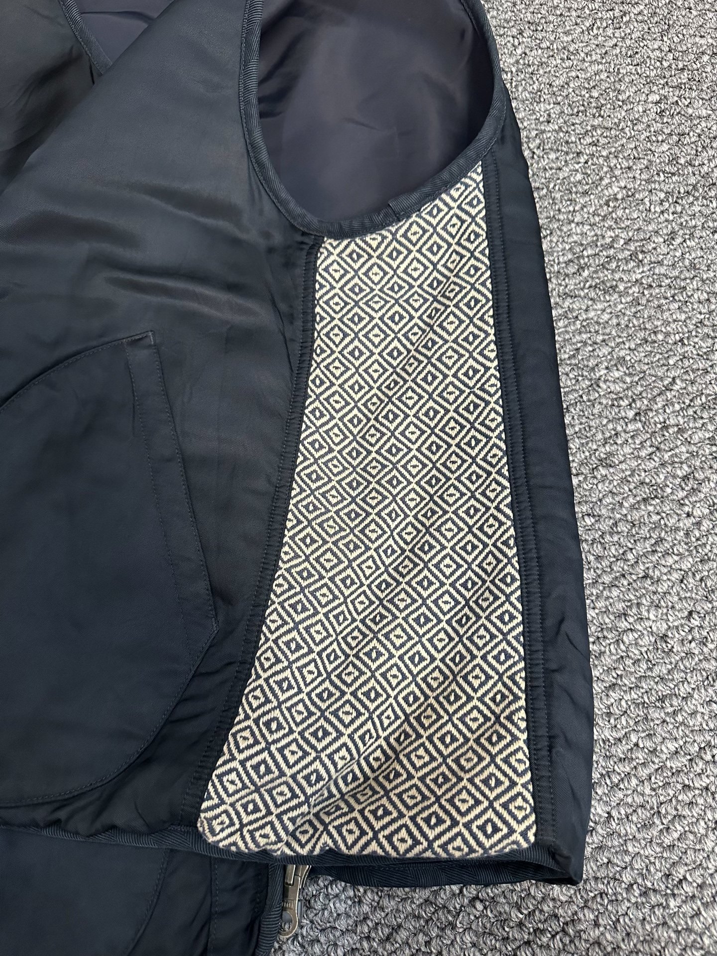 visvim iris reversible nylon vest — label