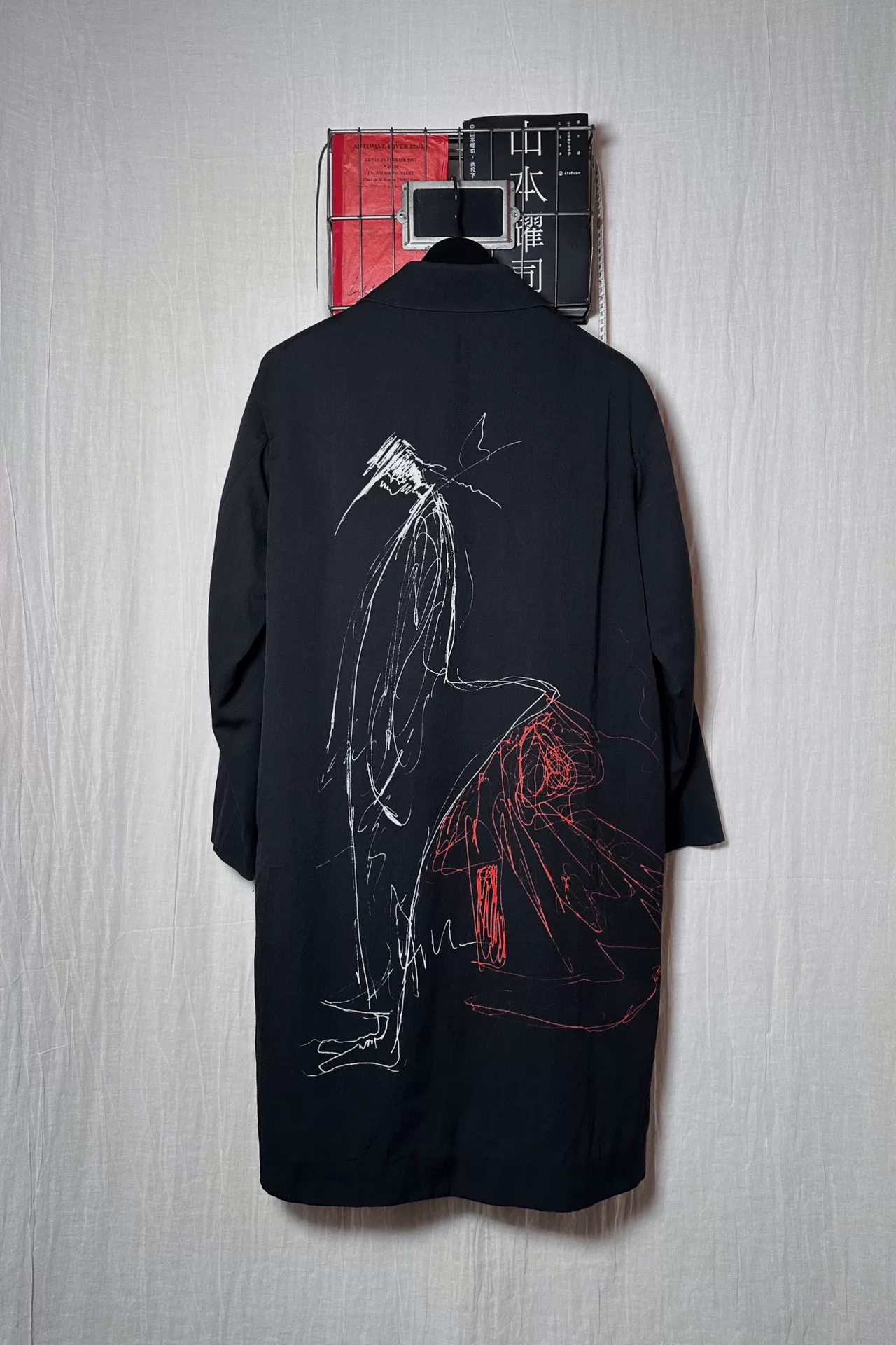 Yohji Yamamoto Exhibition Limited Coat — detail