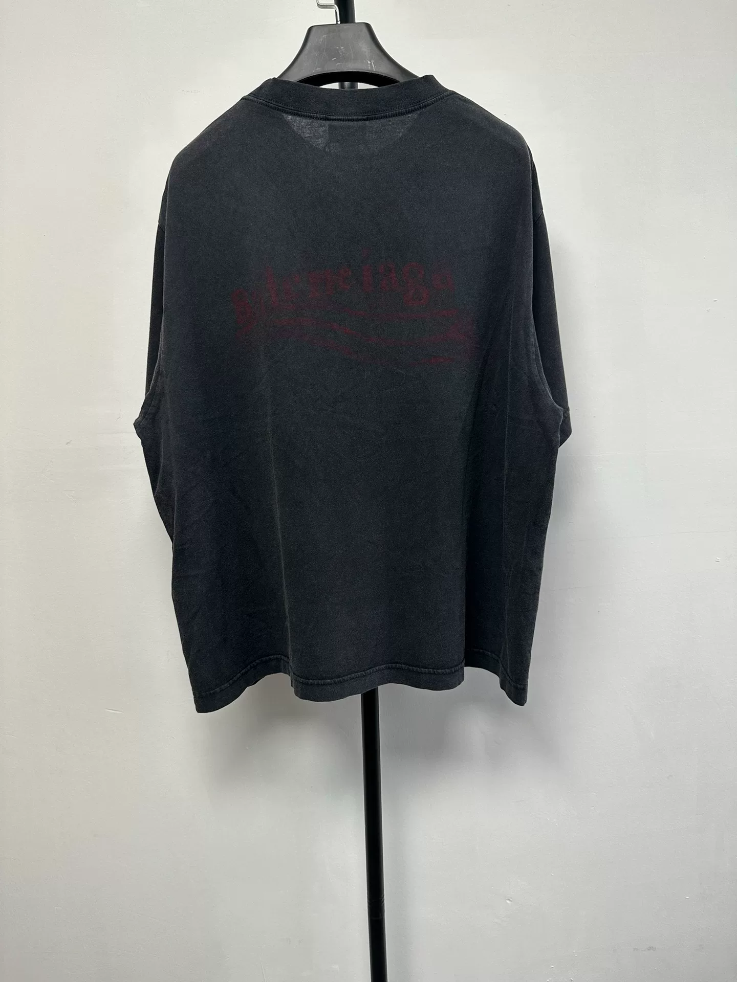Balenciaga Crewneck Short-Sleeve Logo T-Shirt — front