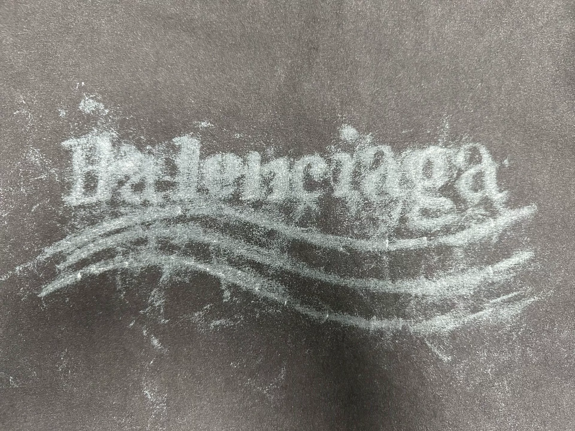 Balenciaga Crewneck Short-Sleeve Logo T-Shirt — detail