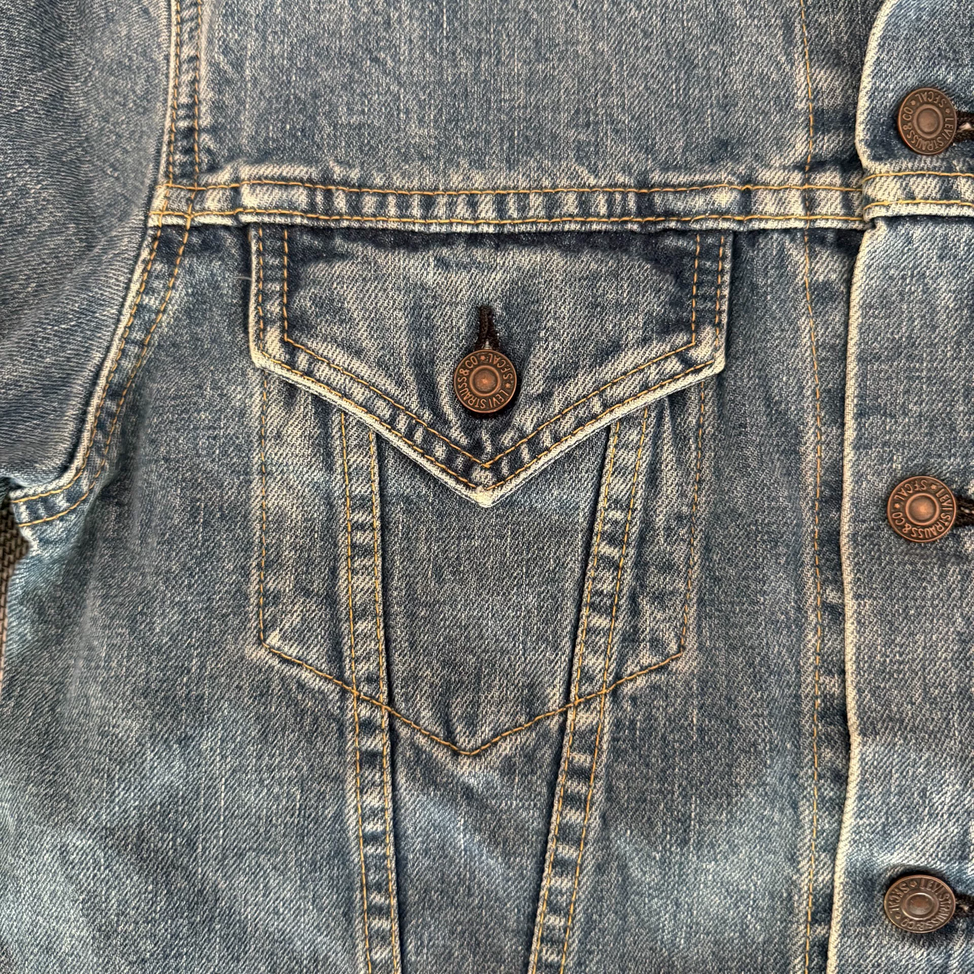 Levi's LVC 71557 J30 Denim Jacket — label