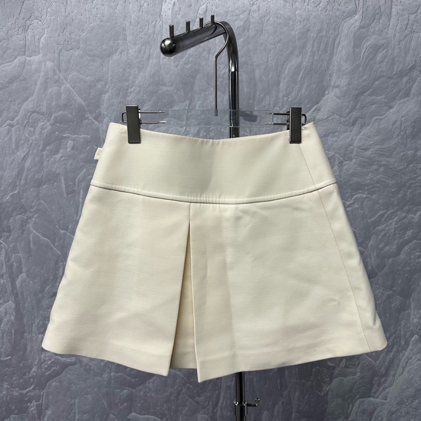 Louis Vuitton Beige Short Skirt — front