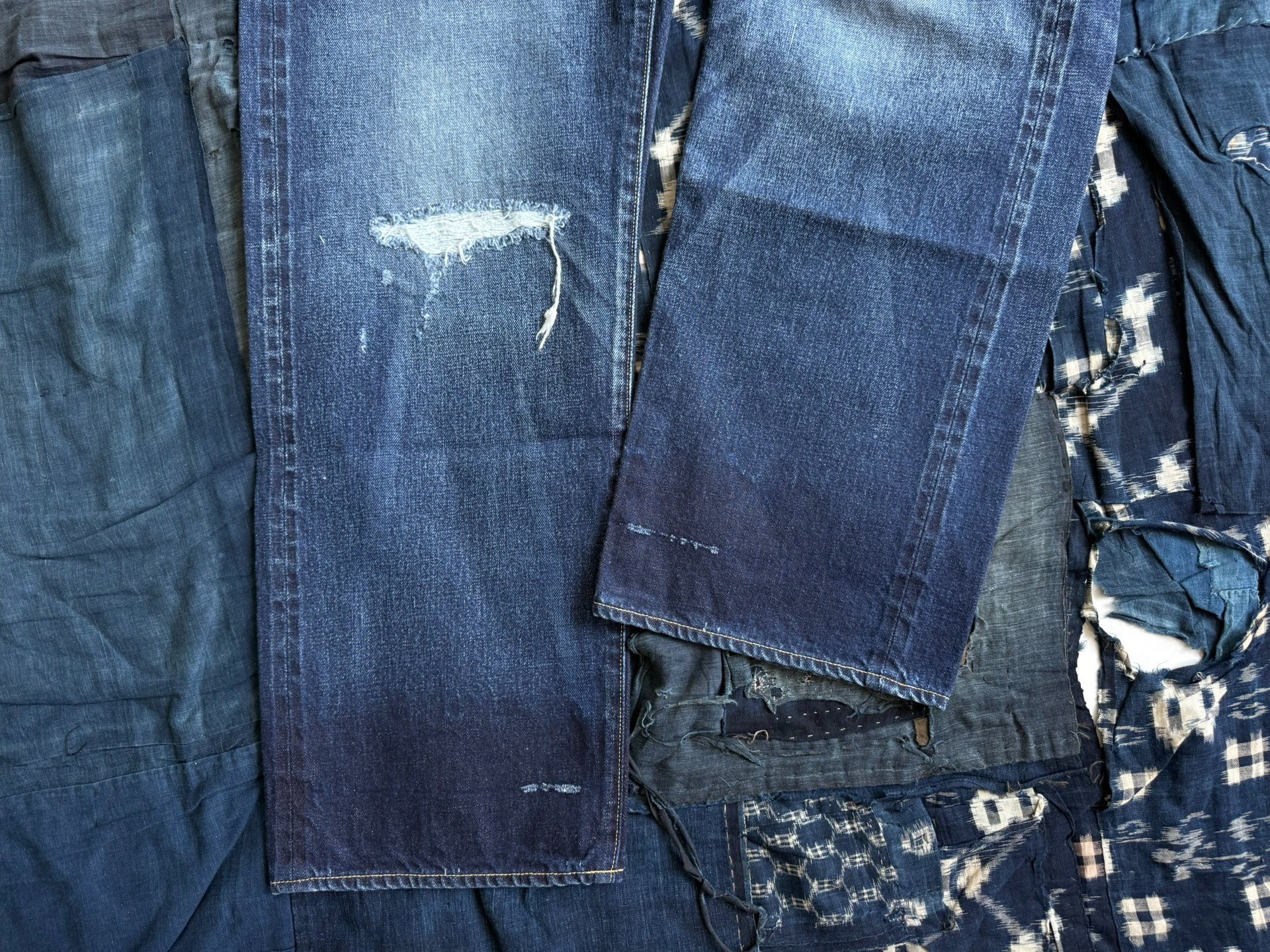 Visvim Social Sculpture 01 Wide Jeans — label