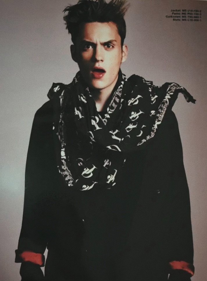 Yohji Yamamoto x Justin Davis Scarf — detail