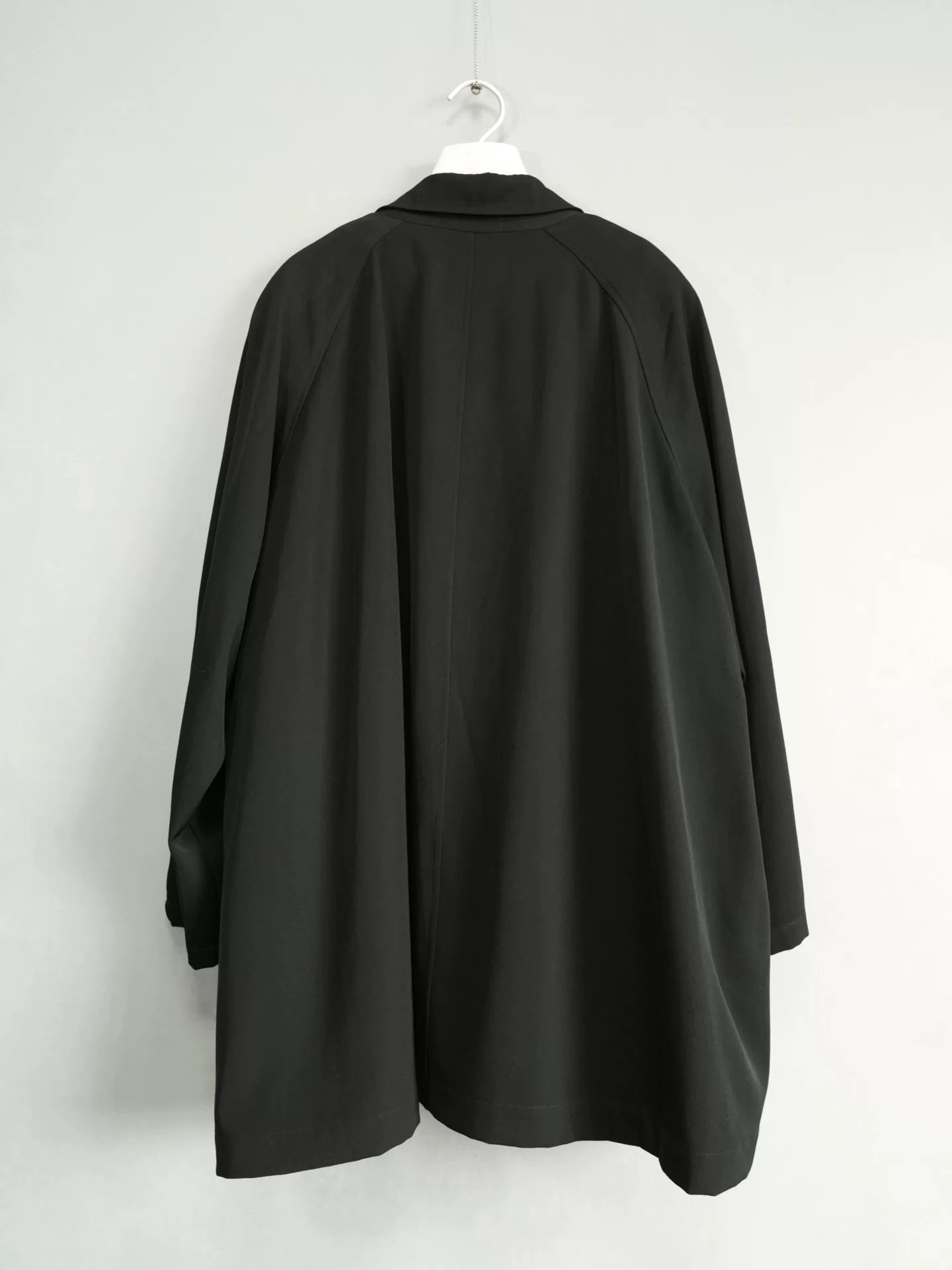 Yohji Yamamoto 90AW Detachable Drop Shoulder Coat — front