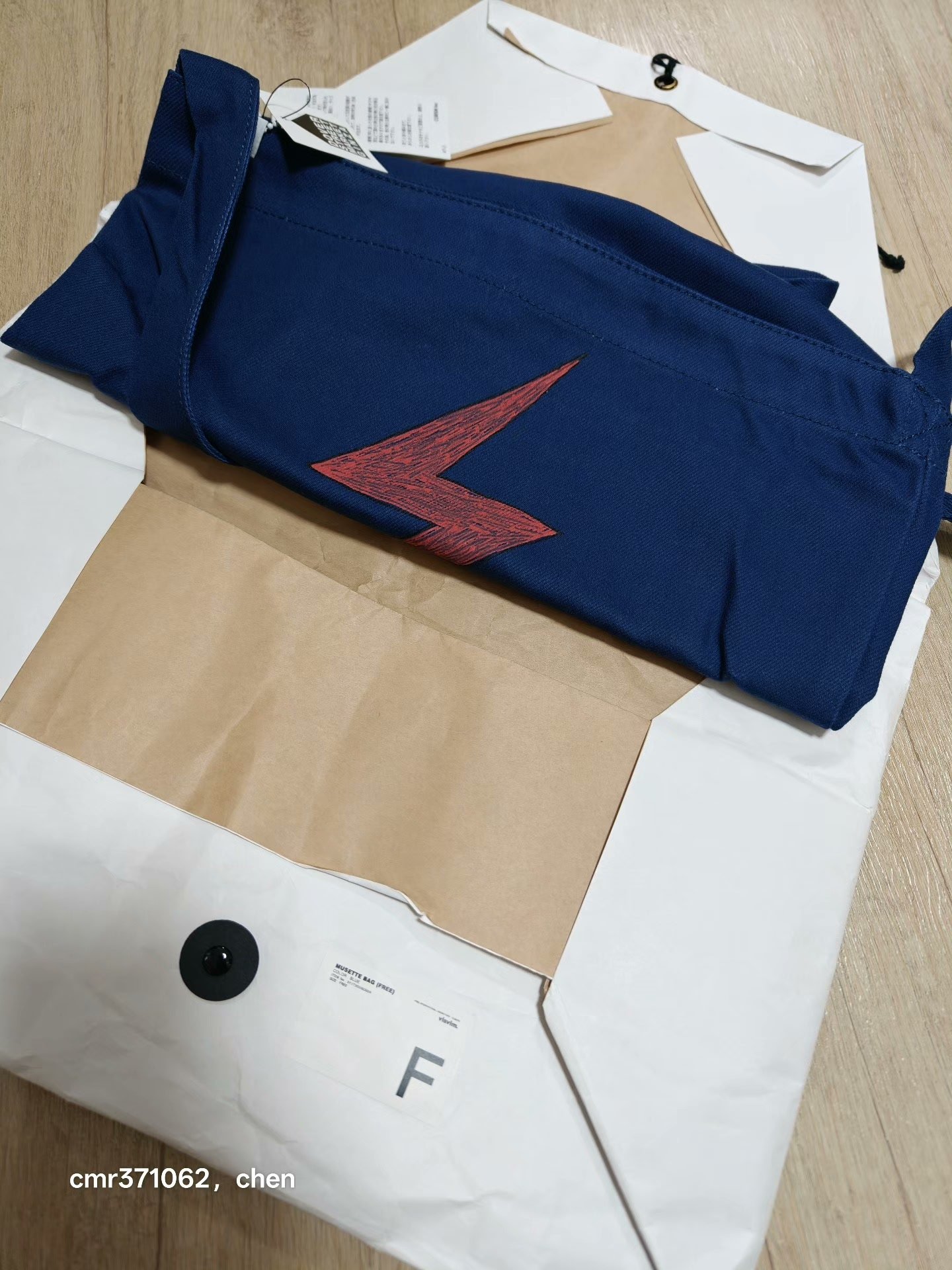 VISVIM 17SS SPOT MUSETTE BAG — label