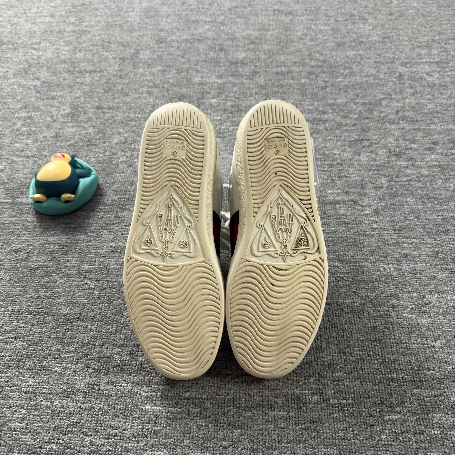 Gucci x Doraemon White Sneakers — back